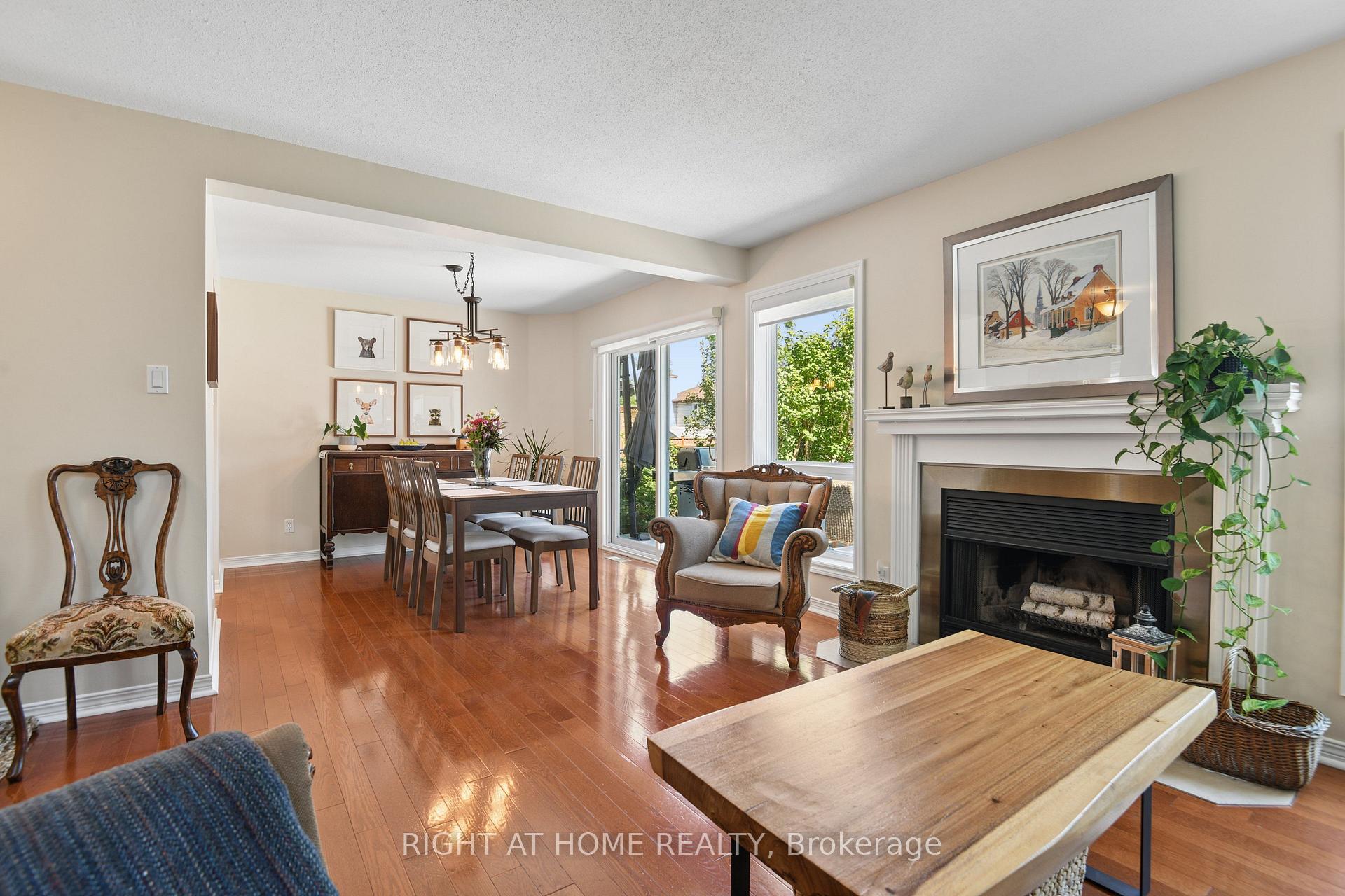 Photo 8 of 1777 Tache Way, Ottawa, Fallingbrook/Pineridge — HOMEH