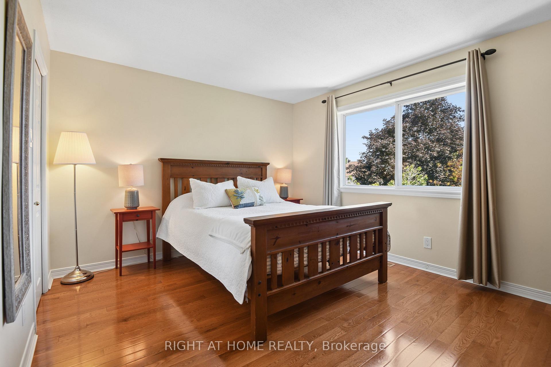Photo 18 of 1777 Tache Way, Ottawa, Fallingbrook/Pineridge — HOMEH
