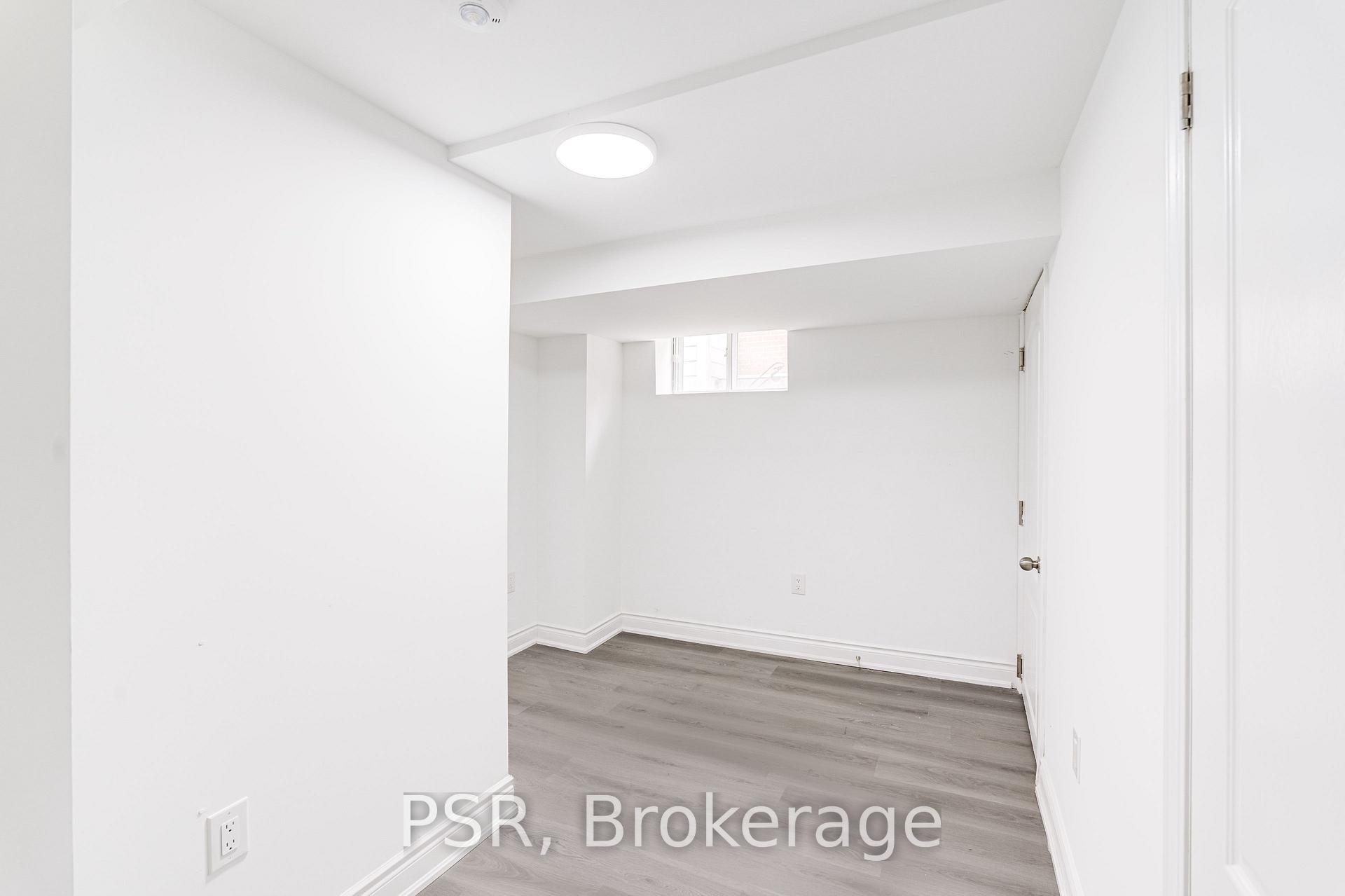 Photo 12 of Unit Lower, 24 Skelmore Crescent, North York, Parkwoods-Donalda — HOMEH