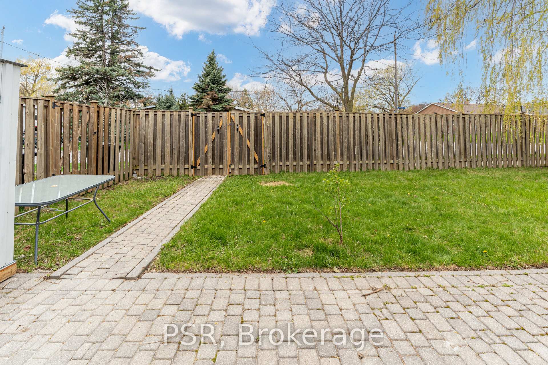 Photo 20 of Unit Lower, 24 Skelmore Crescent, North York, Parkwoods-Donalda — HOMEH