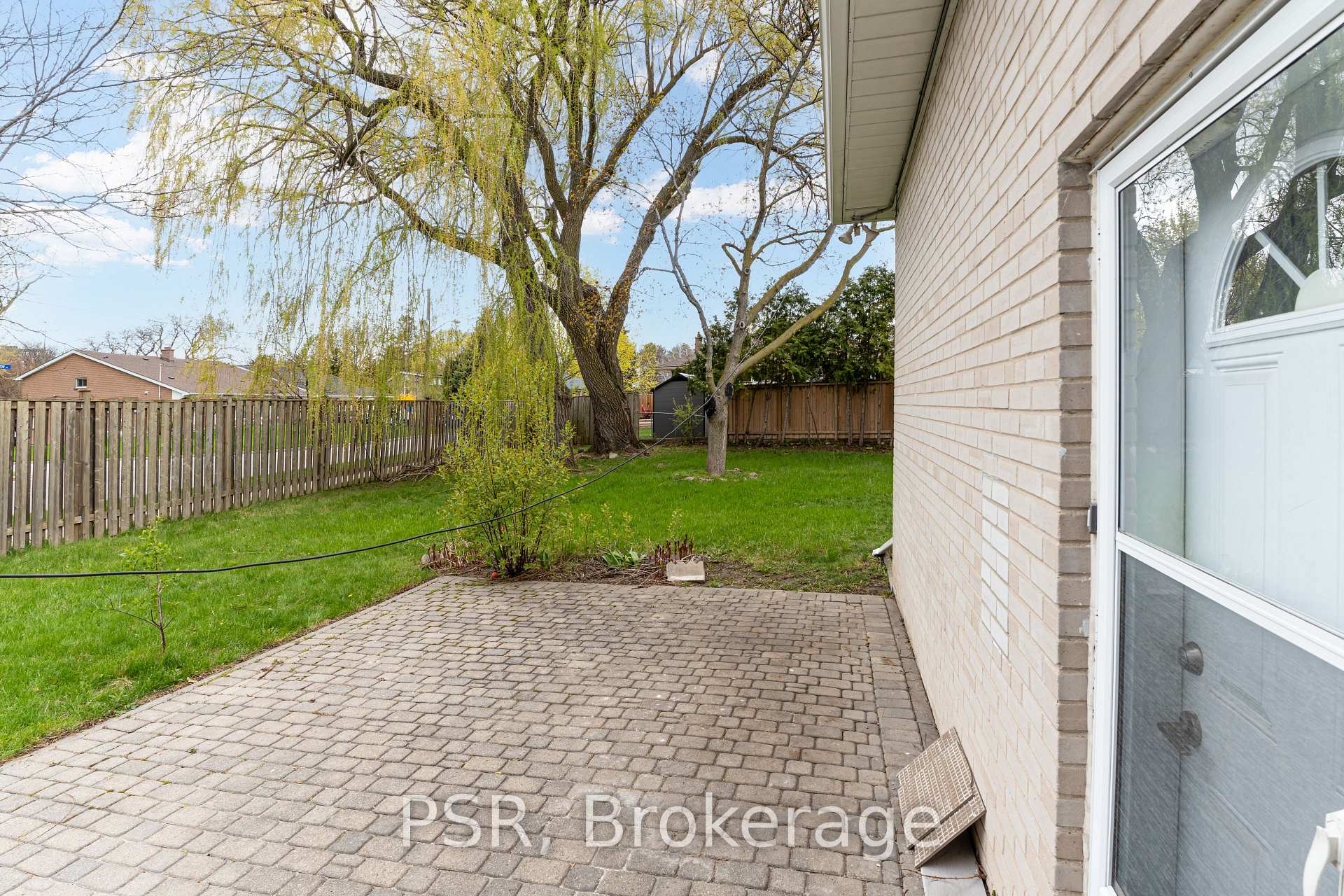 Photo 21 of Unit Lower, 24 Skelmore Crescent, North York, Parkwoods-Donalda — HOMEH