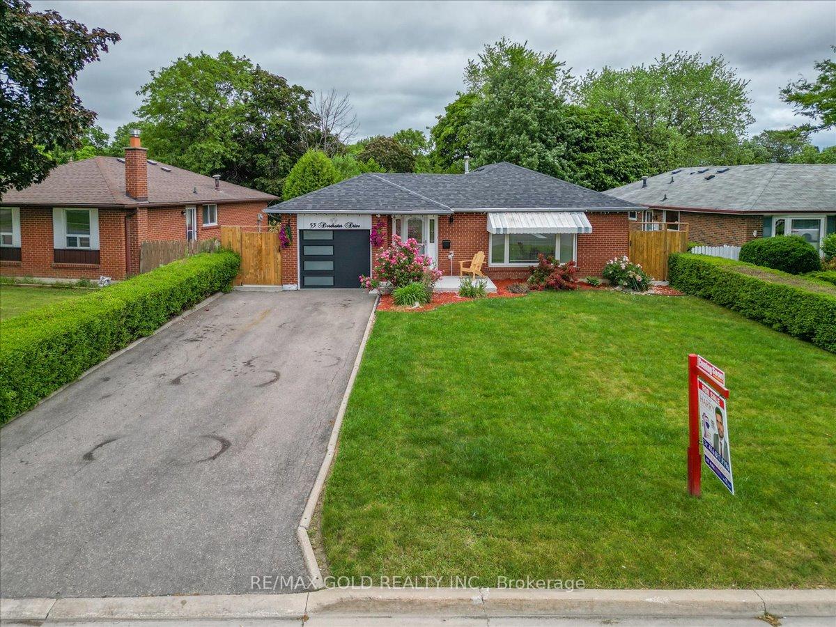 Photo of 53 Dorchester Drive