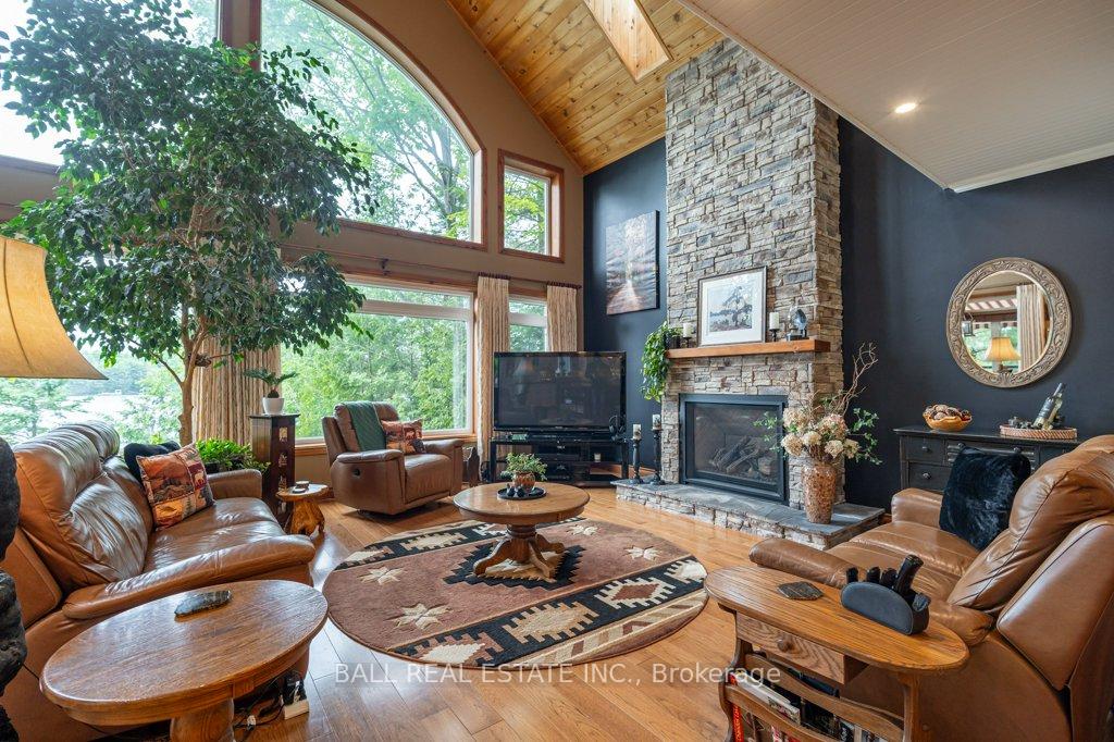 Photo 8 of 32 Shadowood Lane, North Kawartha — HOMEH