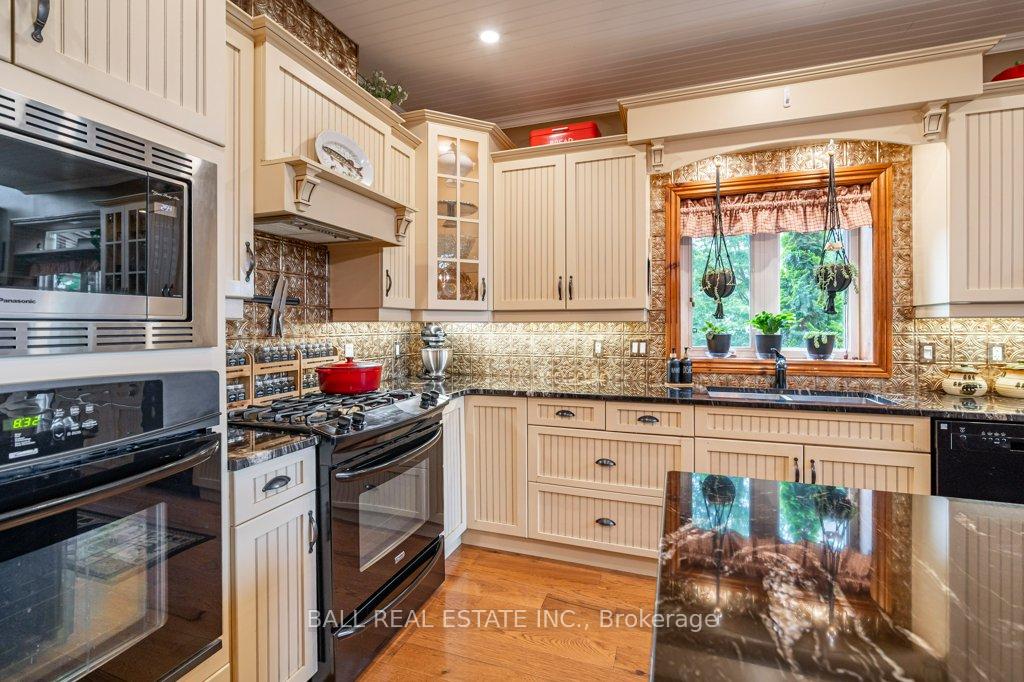 Photo 13 of 32 Shadowood Lane, North Kawartha — HOMEH