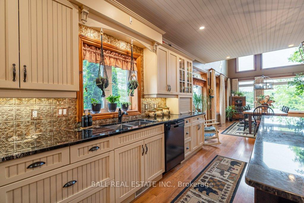 Photo 14 of 32 Shadowood Lane, North Kawartha — HOMEH