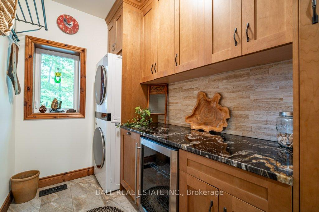 Photo 18 of 32 Shadowood Lane, North Kawartha — HOMEH