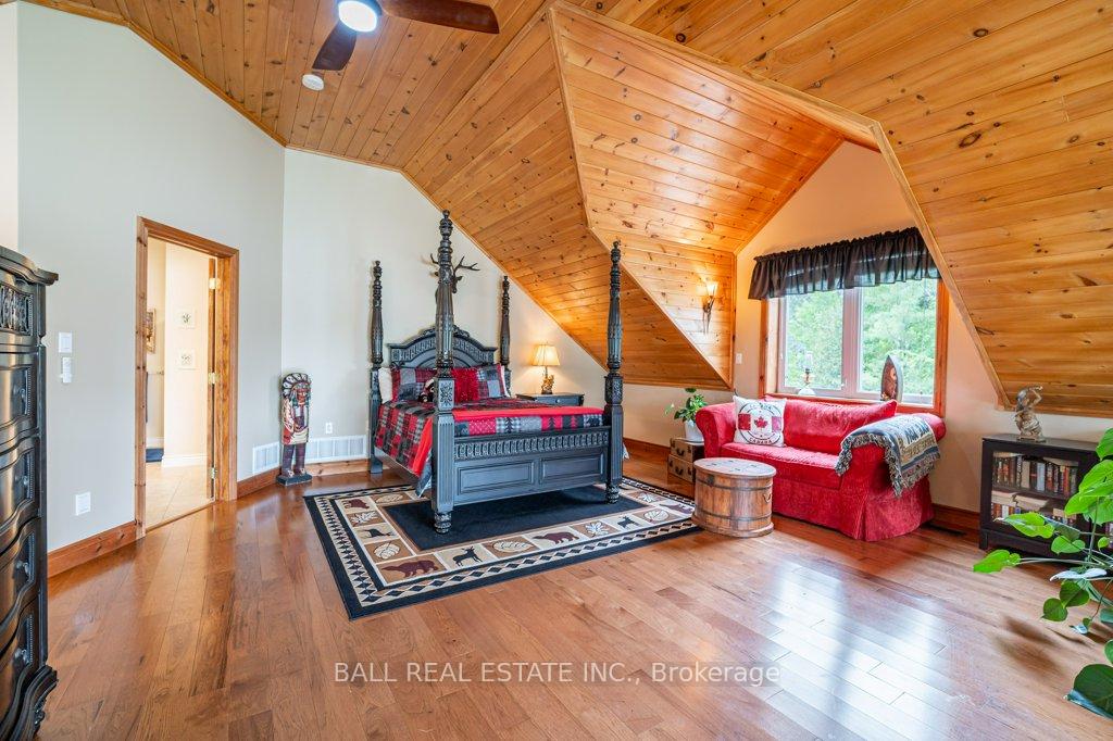 Photo 24 of 32 Shadowood Lane, North Kawartha — HOMEH