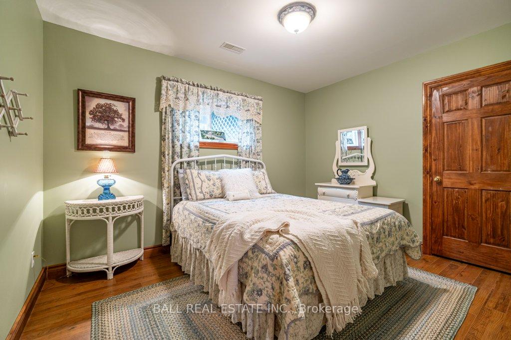 Photo 34 of 32 Shadowood Lane, North Kawartha — HOMEH