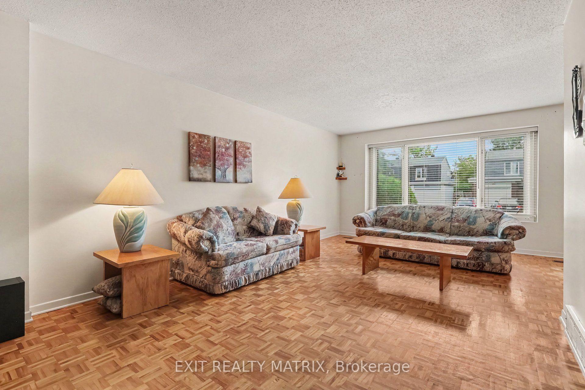 Photo 7 of 1887 Elmridge Drive, Ottawa, Beacon Hill South — HOMEH