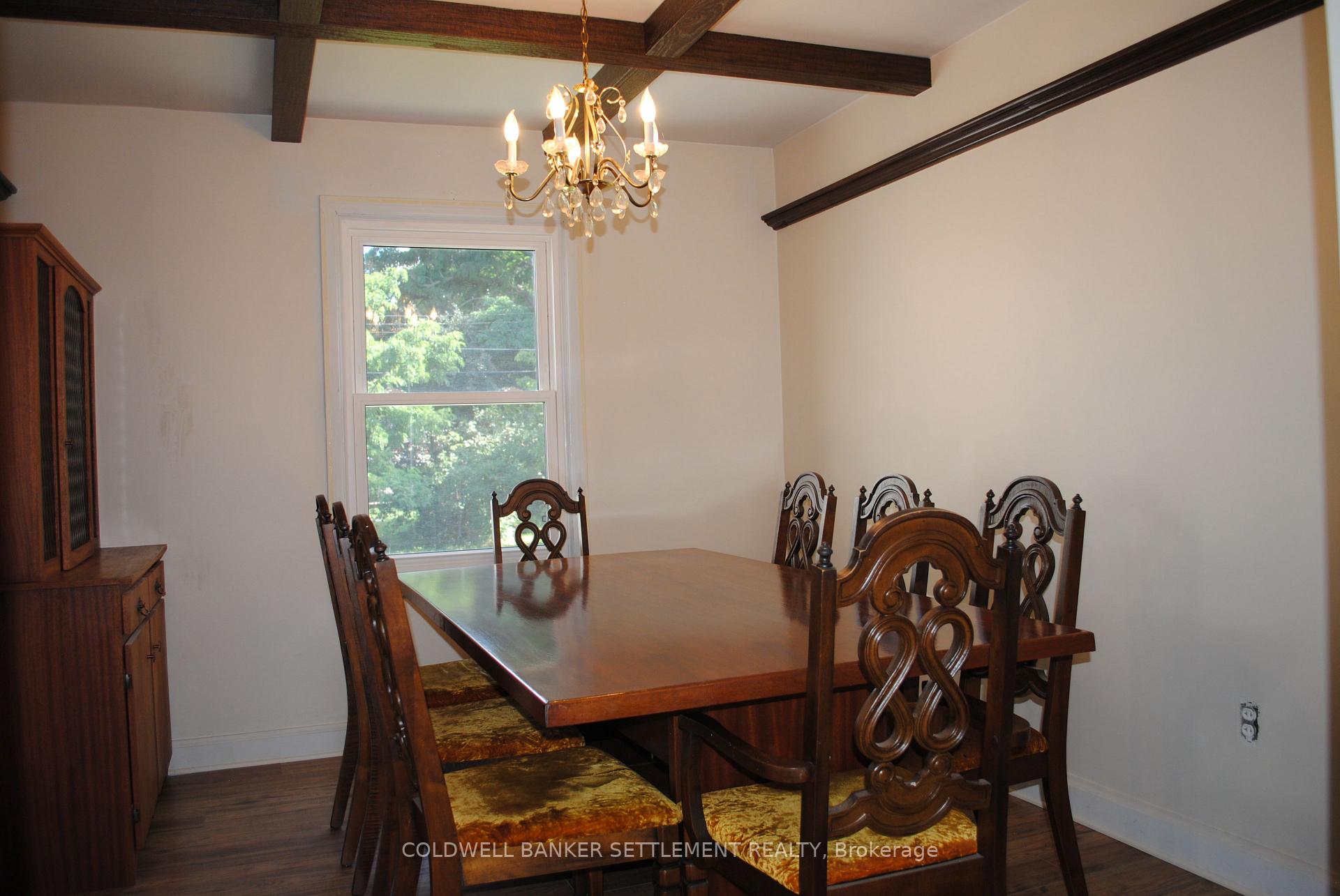 Photo 20 of 48 Pine Street, Smiths Falls, Smiths Falls — HOMEH