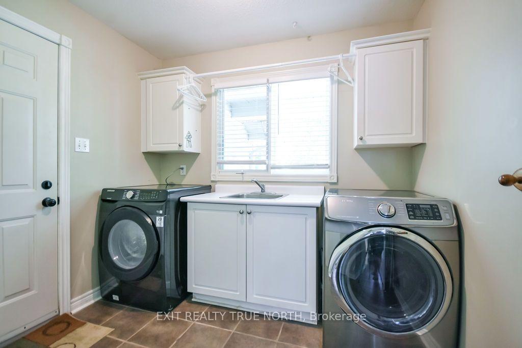 Photo 15 of 3889 Baseline Road, Springwater, Rural Springwater — HOMEH