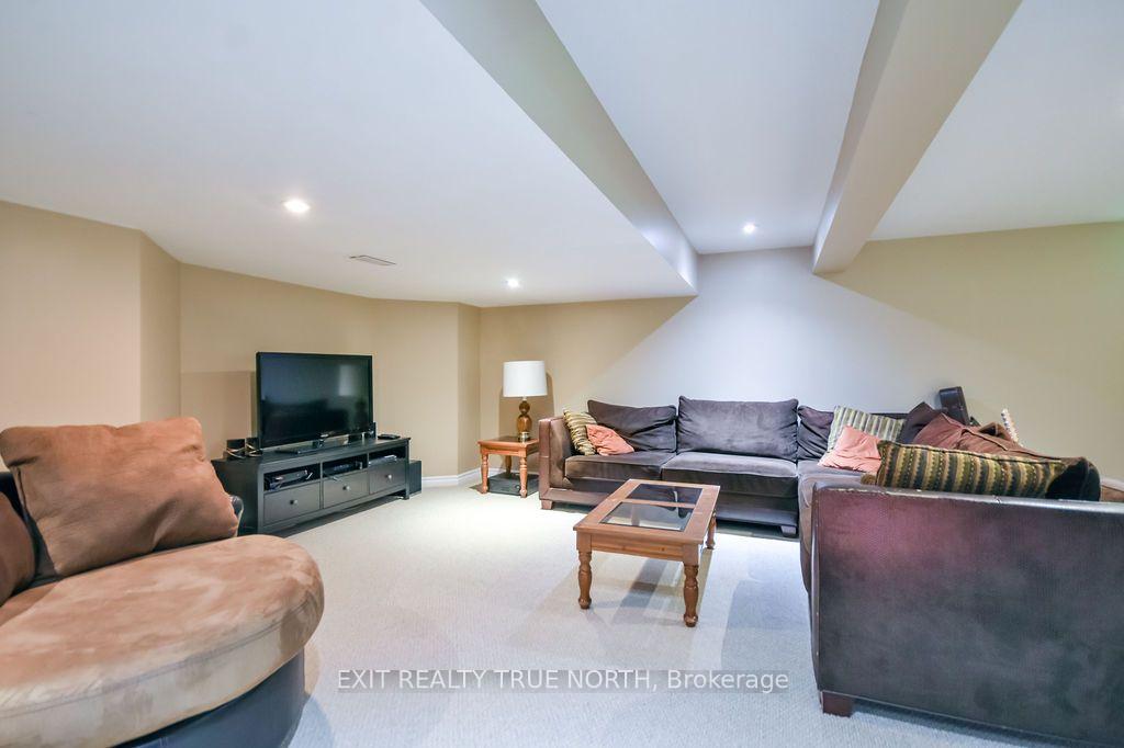 Photo 25 of 3889 Baseline Road, Springwater, Rural Springwater — HOMEH