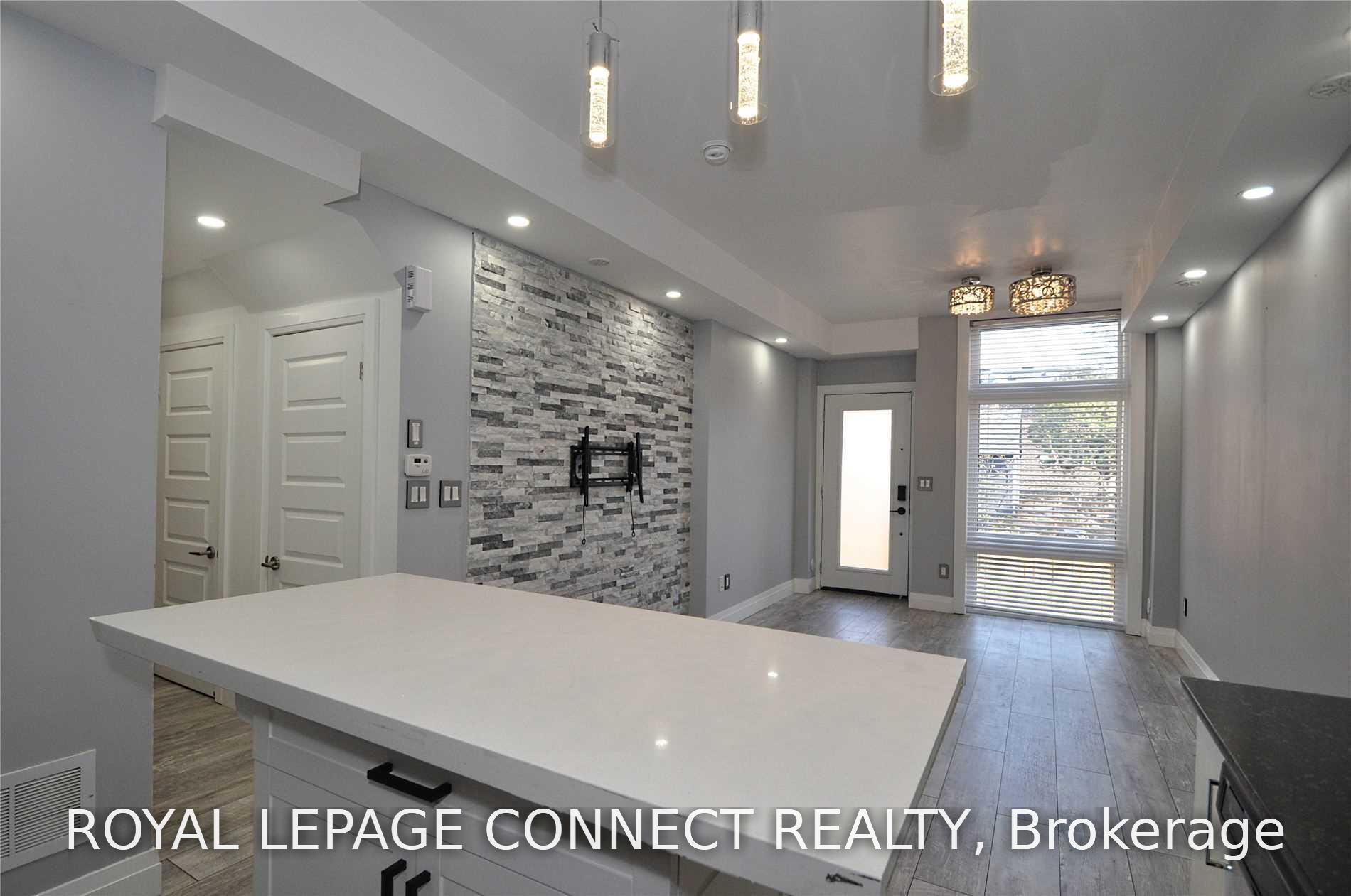 Photo 12 of Unit 96, 23 Eldora Avenue, North York, Newtonbrook West — HOMEH