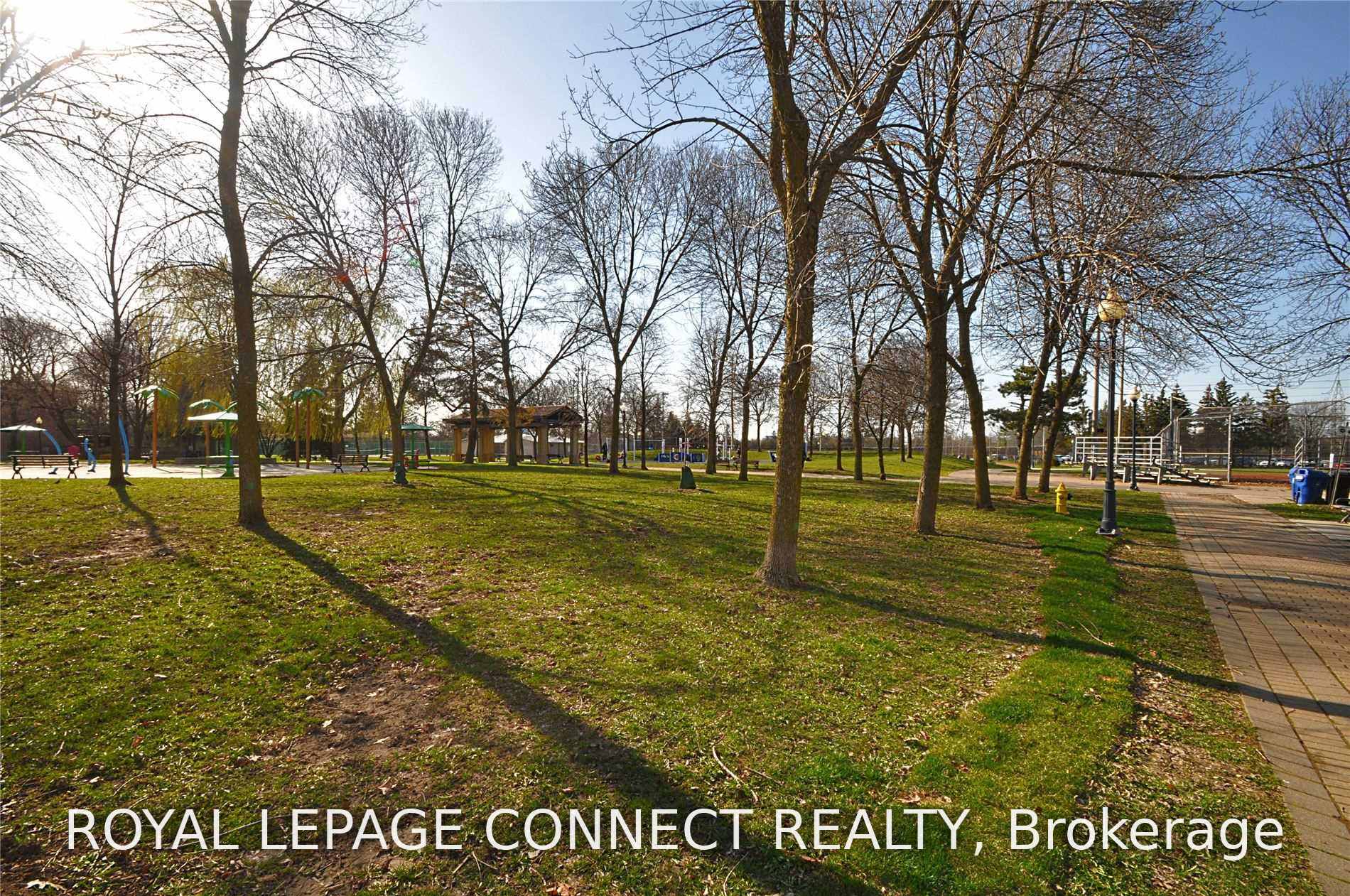 Photo 23 of Unit 96, 23 Eldora Avenue, North York, Newtonbrook West — HOMEH