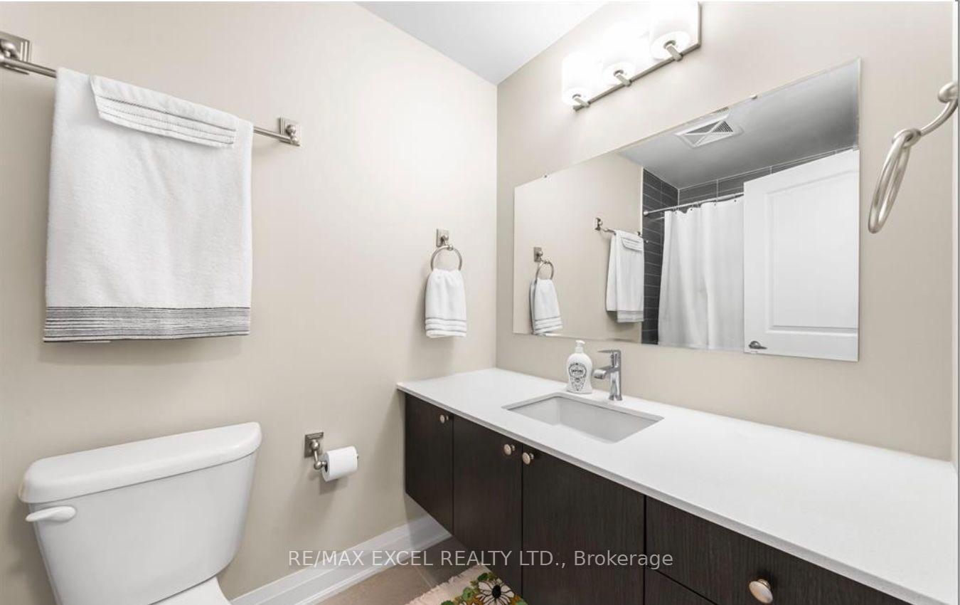 Photo 6 of Unit 520, 12 Woodstream Boulevard, Vaughan, Vaughan Grove — HOMEH