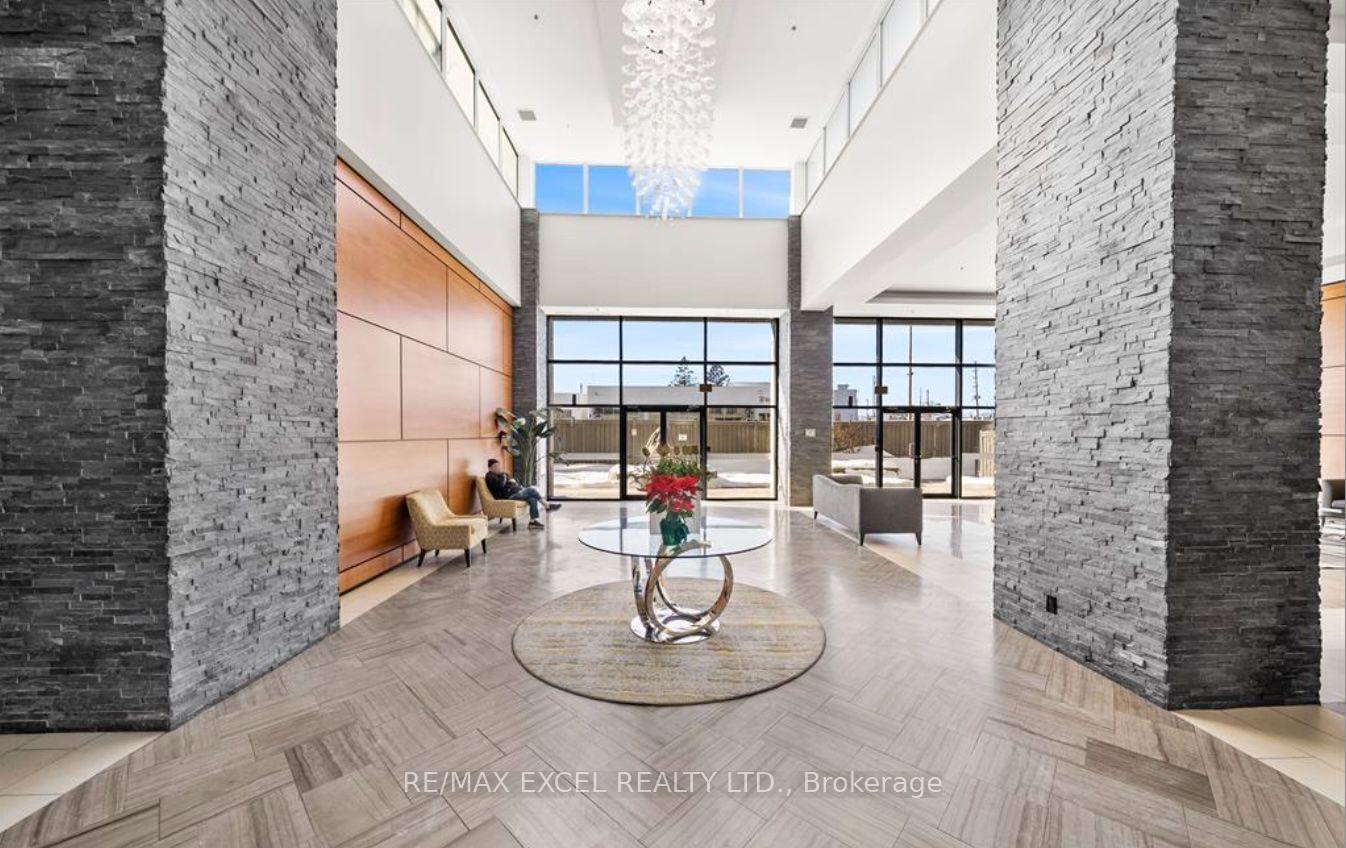 Photo 9 of Unit 520, 12 Woodstream Boulevard, Vaughan, Vaughan Grove — HOMEH