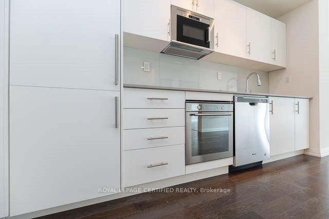 Photo 7 of Unit 1102, 460 Adelaide Street E, Toronto, Moss Park — HOMEH