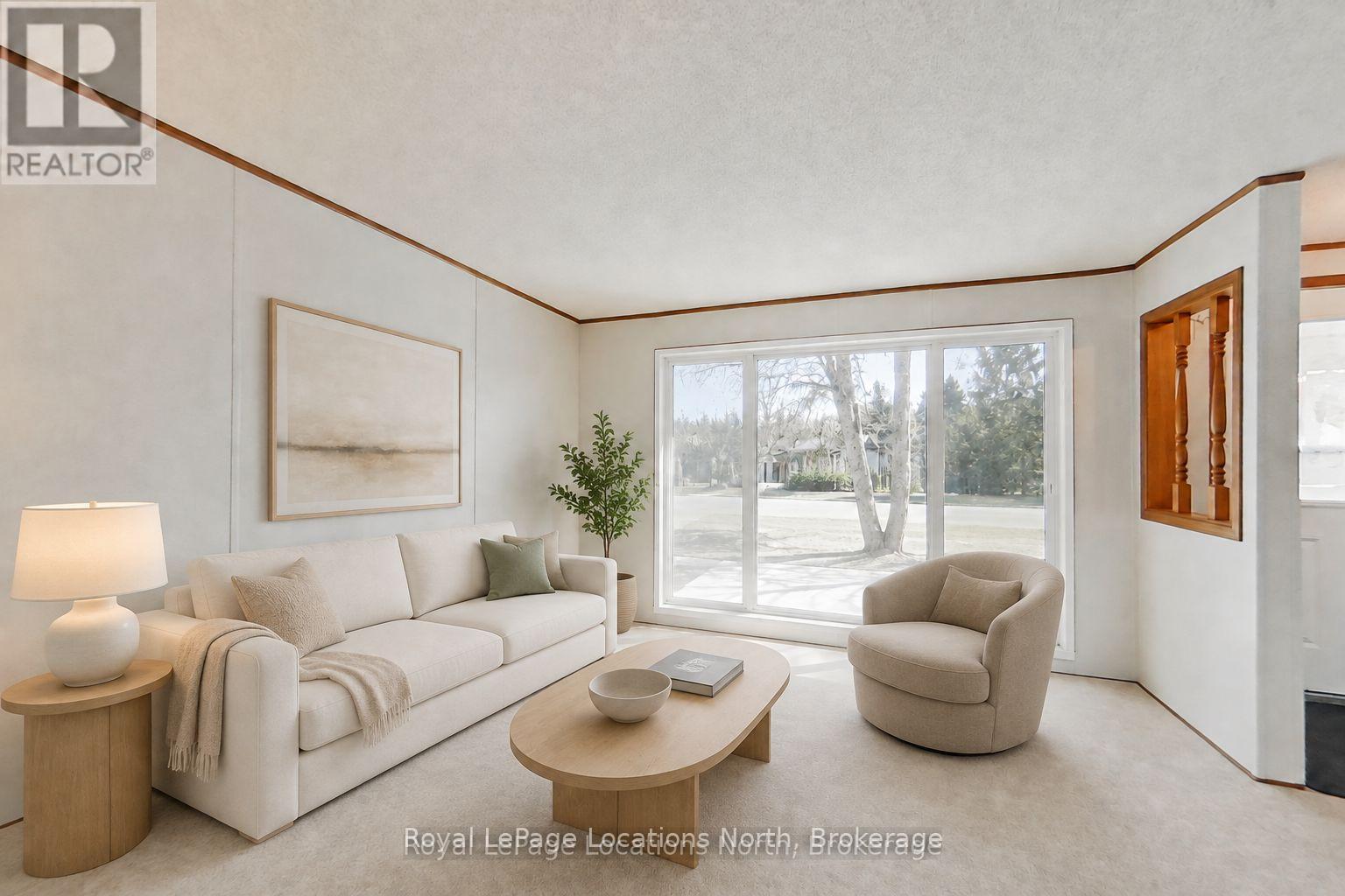 Photo 6 of 5 Murray Drive, Wasaga Beach — HOMEH