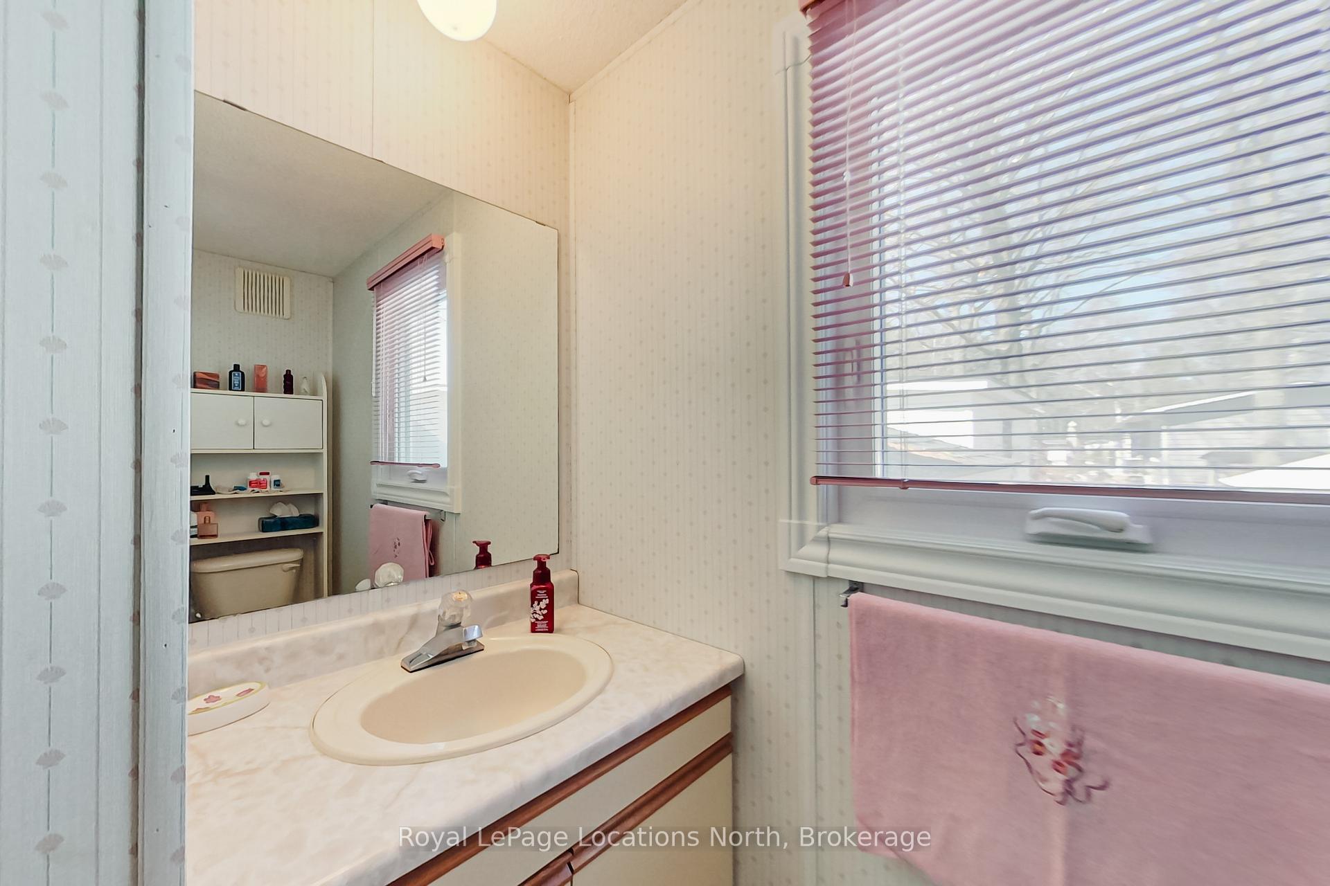 Photo 22 of 5 Murray Drive, Wasaga Beach — HOMEH