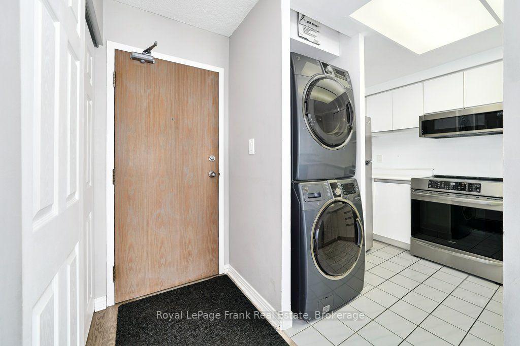 Photo 6 of Unit 806, 711 Rossland Road E, Whitby, Pringle Creek — HOMEH