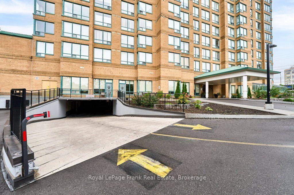Photo 38 of Unit 806, 711 Rossland Road E, Whitby, Pringle Creek — HOMEH