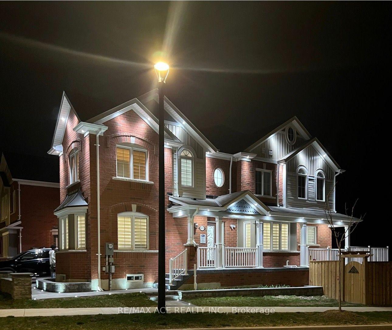 Photo 2 of 1011 Cameo Street, Pickering, Rural Pickering — HOMEH