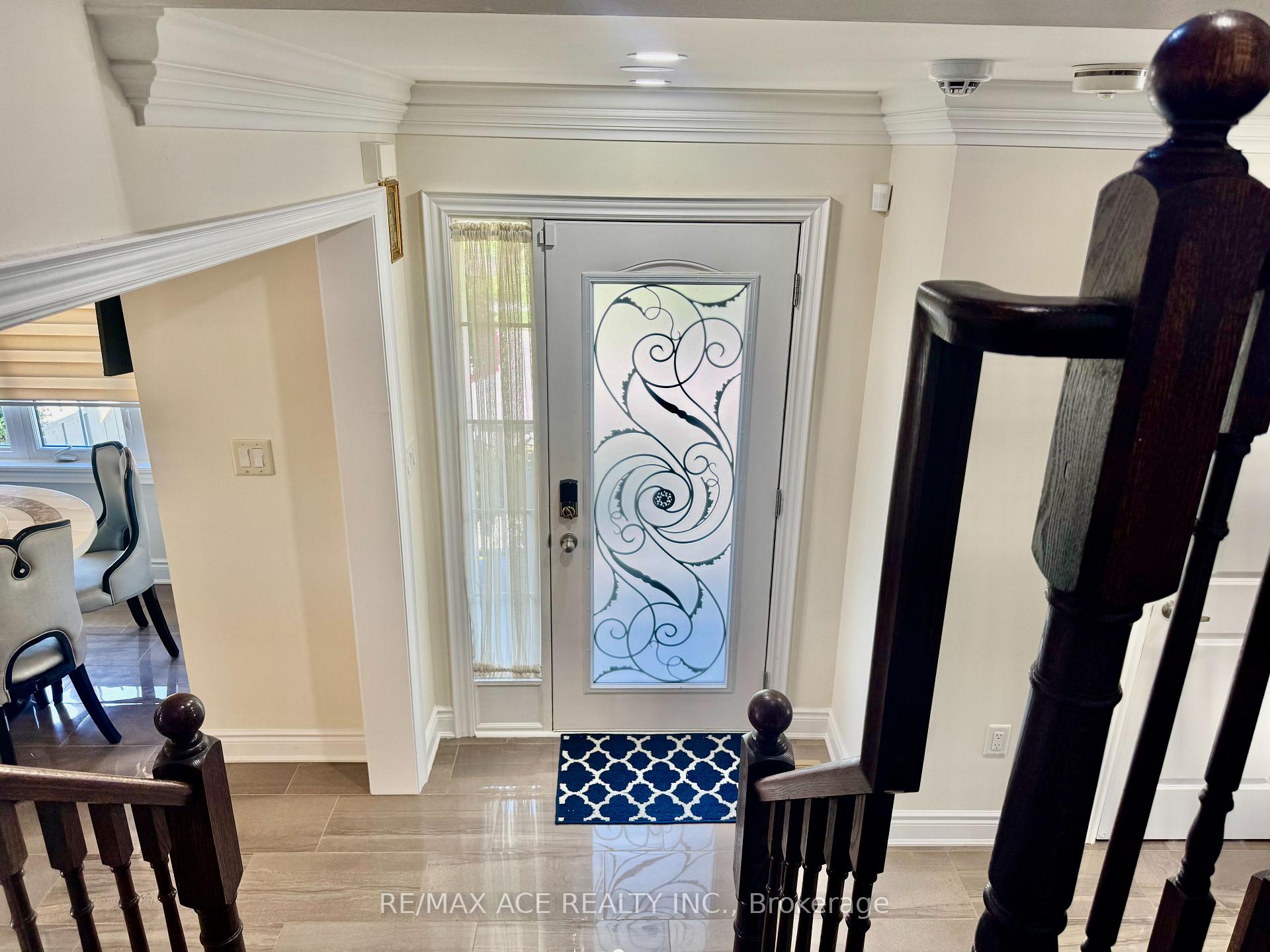 Photo 5 of 1011 Cameo Street, Pickering, Rural Pickering — HOMEH