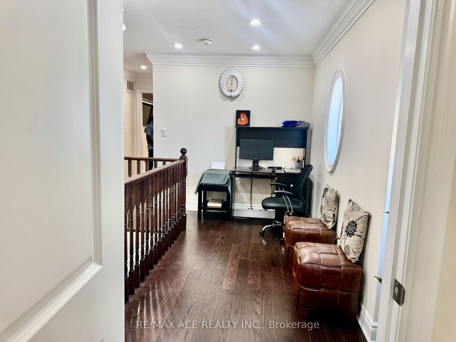 Photo 18 of 1011 Cameo Street, Pickering, Rural Pickering — HOMEH