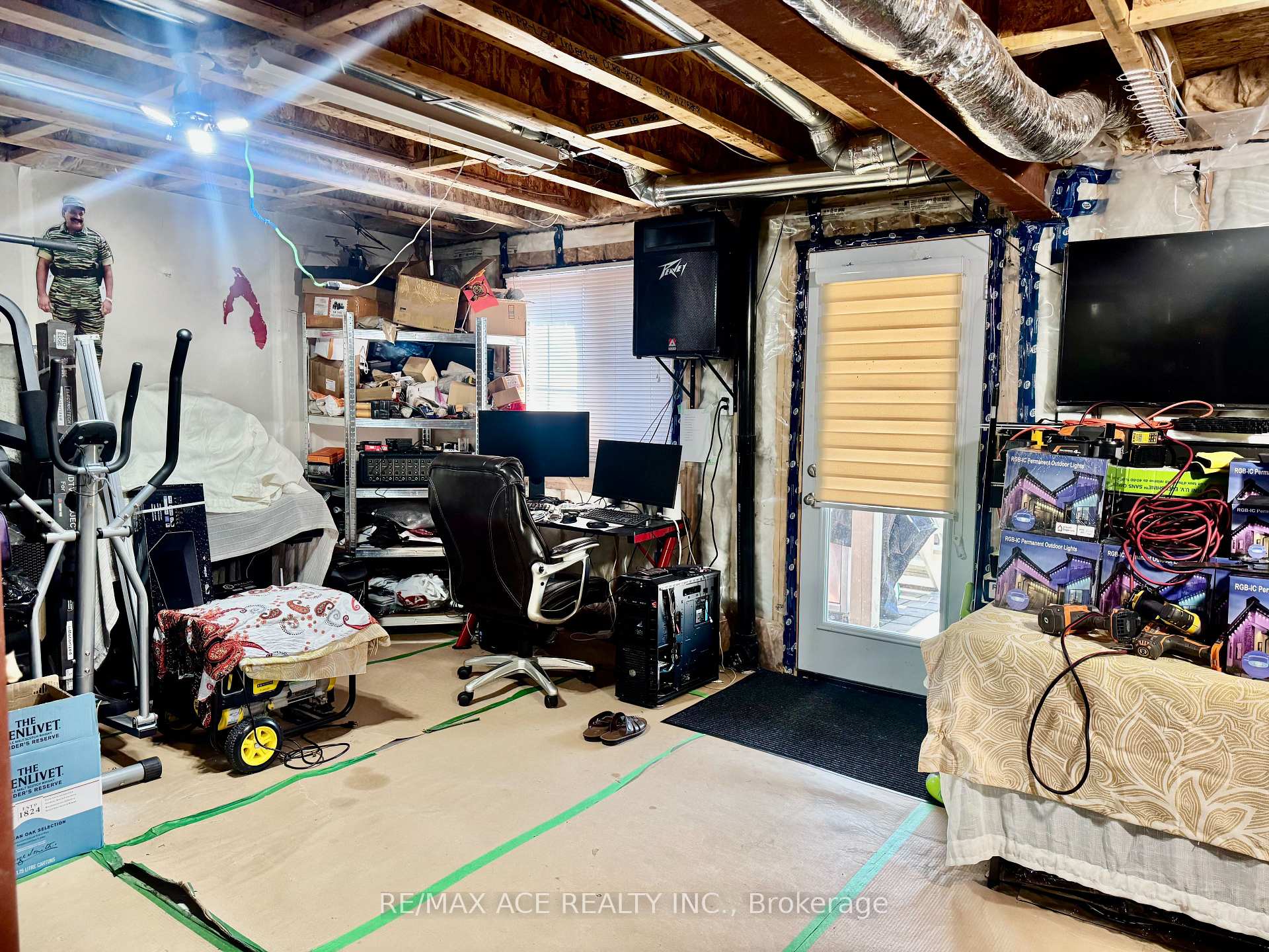 Photo 30 of 1011 Cameo Street, Pickering, Rural Pickering — HOMEH