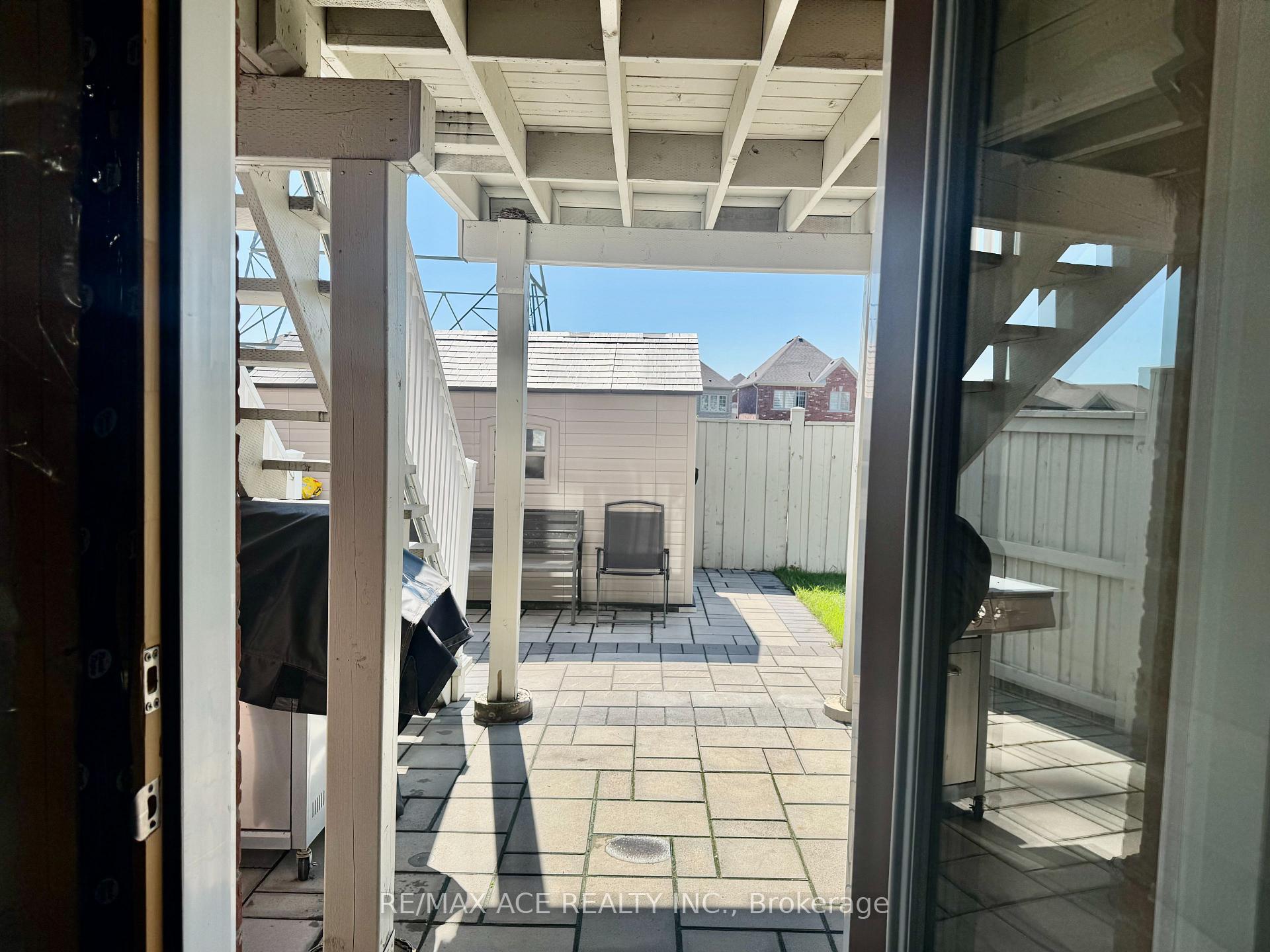 Photo 31 of 1011 Cameo Street, Pickering, Rural Pickering — HOMEH
