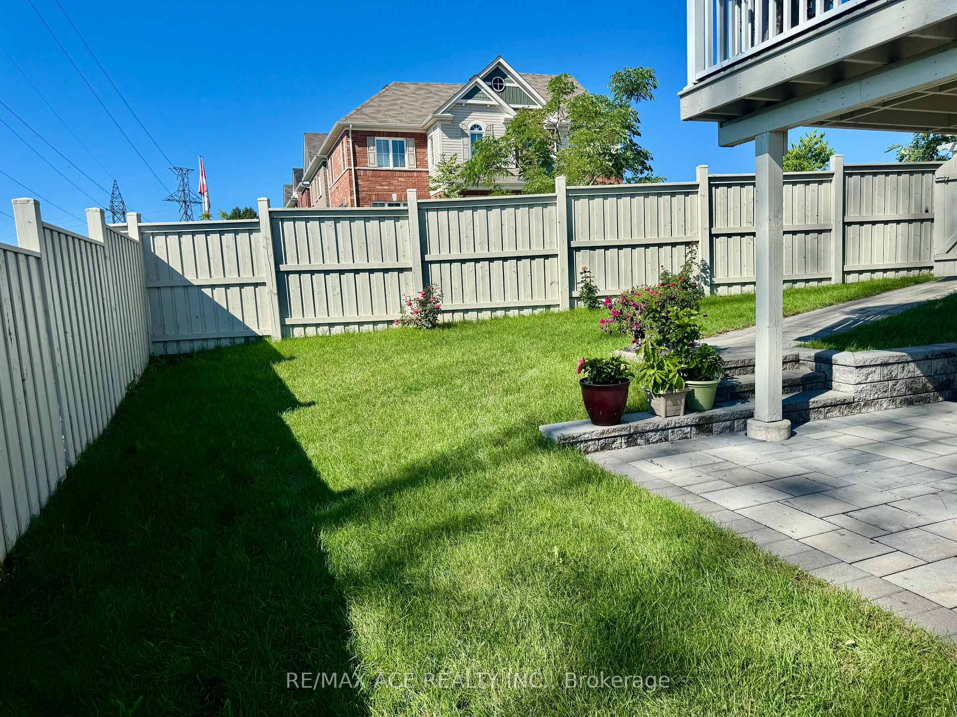Photo 32 of 1011 Cameo Street, Pickering, Rural Pickering — HOMEH