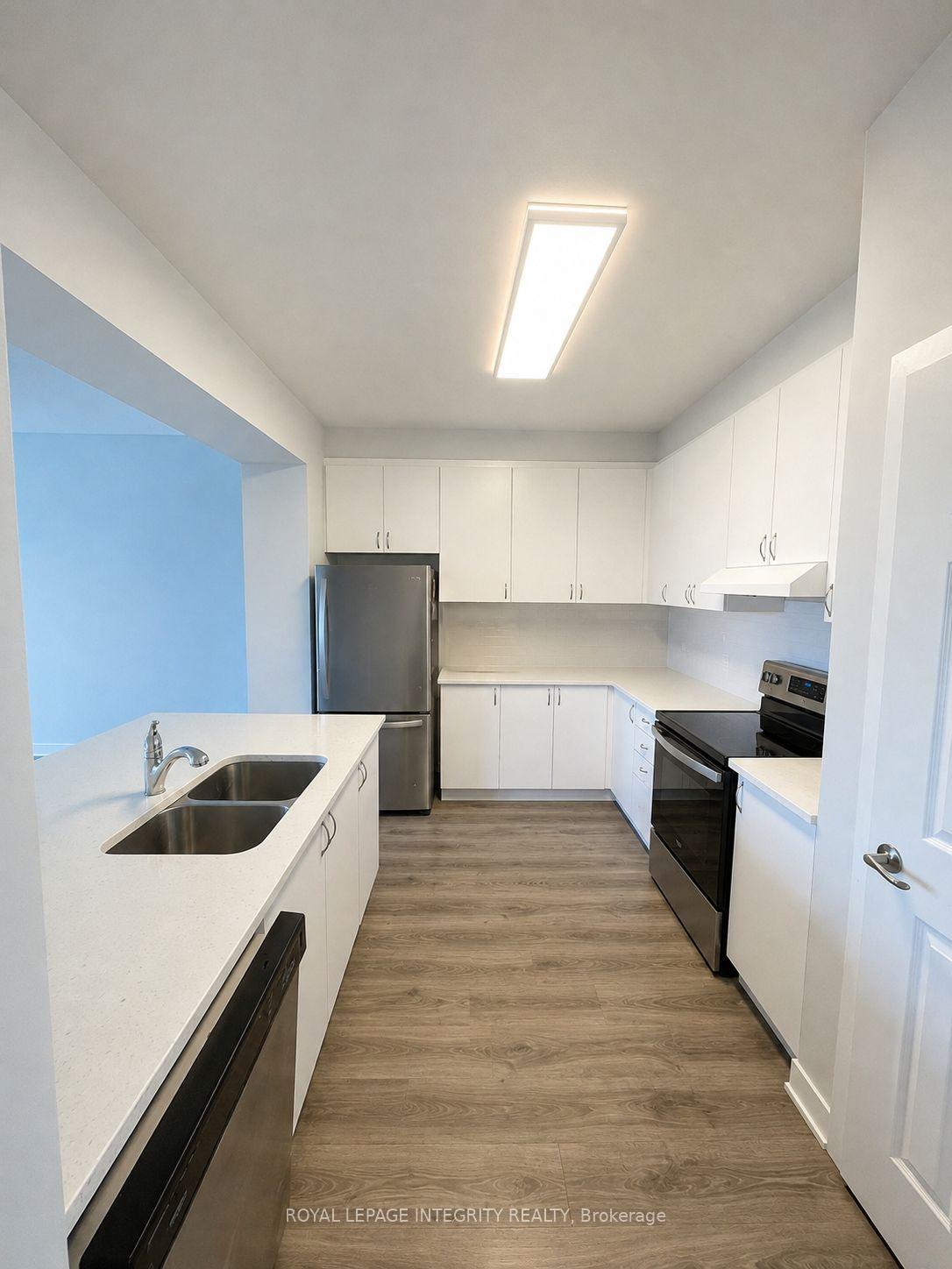 Photo 4 of 347 Parallax Private, Ottawa, Barrhaven - Half Moon Bay — HOMEH