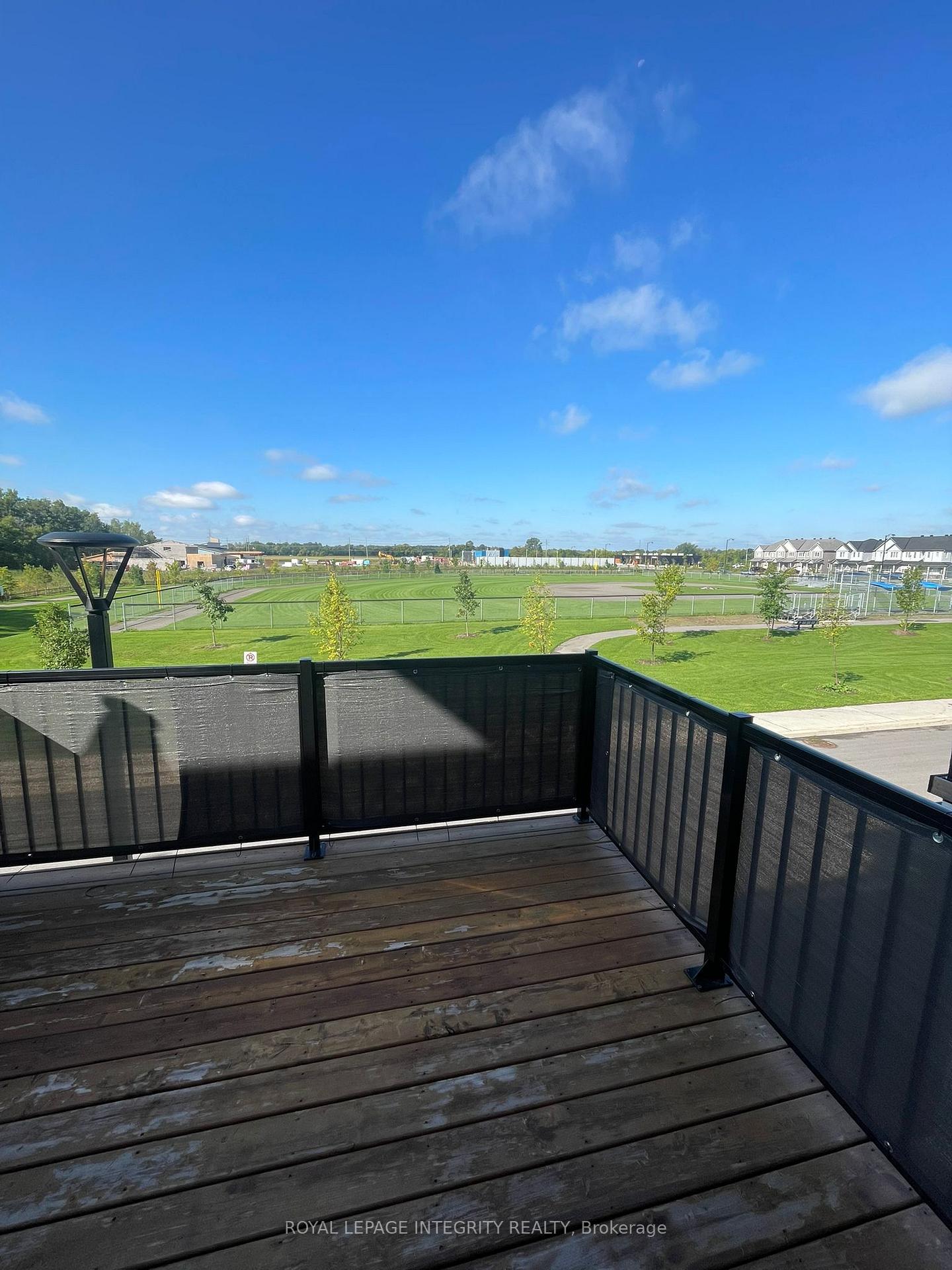 Photo 7 of 347 Parallax Private, Ottawa, Barrhaven - Half Moon Bay — HOMEH