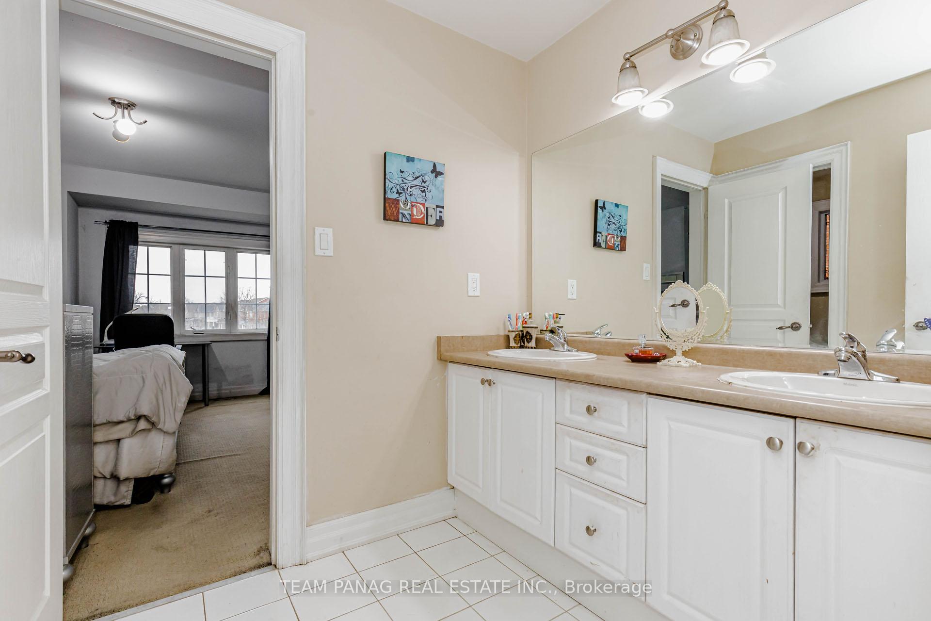 Photo 25 of 19 Valleycreek Drive, Brampton, Bram East — HOMEH