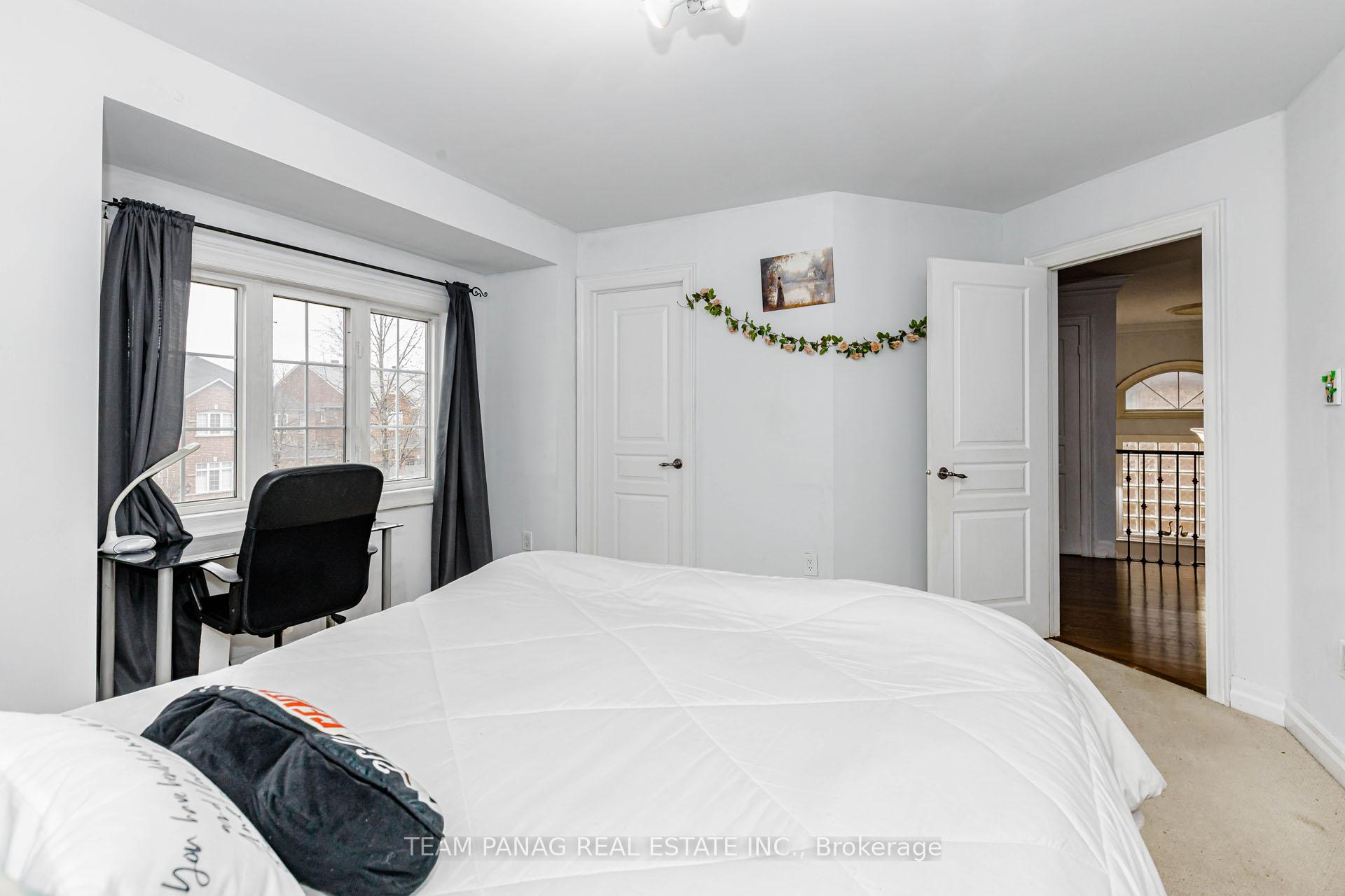 Photo 27 of 19 Valleycreek Drive, Brampton, Bram East — HOMEH
