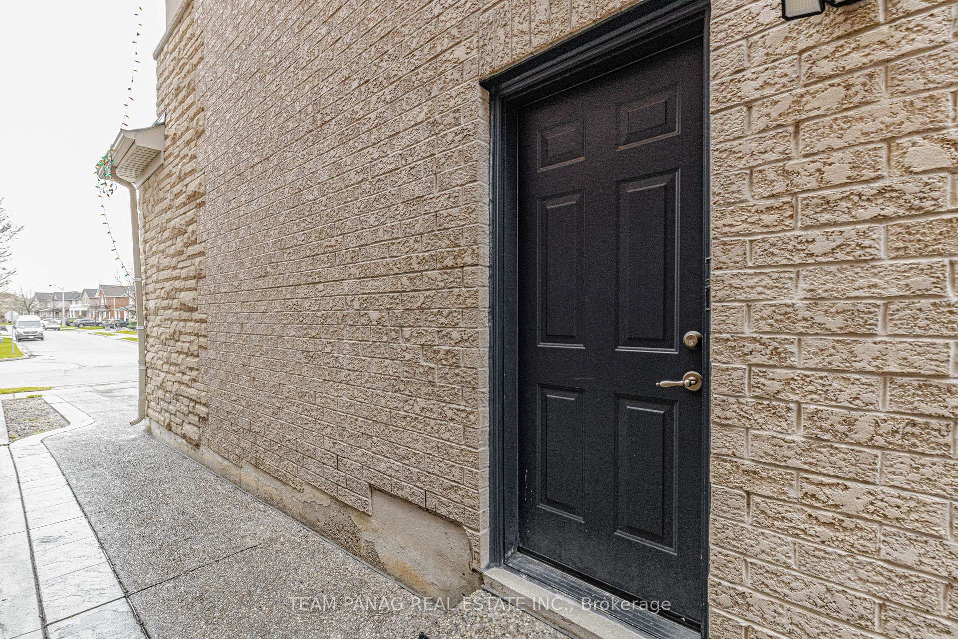 Photo 31 of 19 Valleycreek Drive, Brampton, Bram East — HOMEH