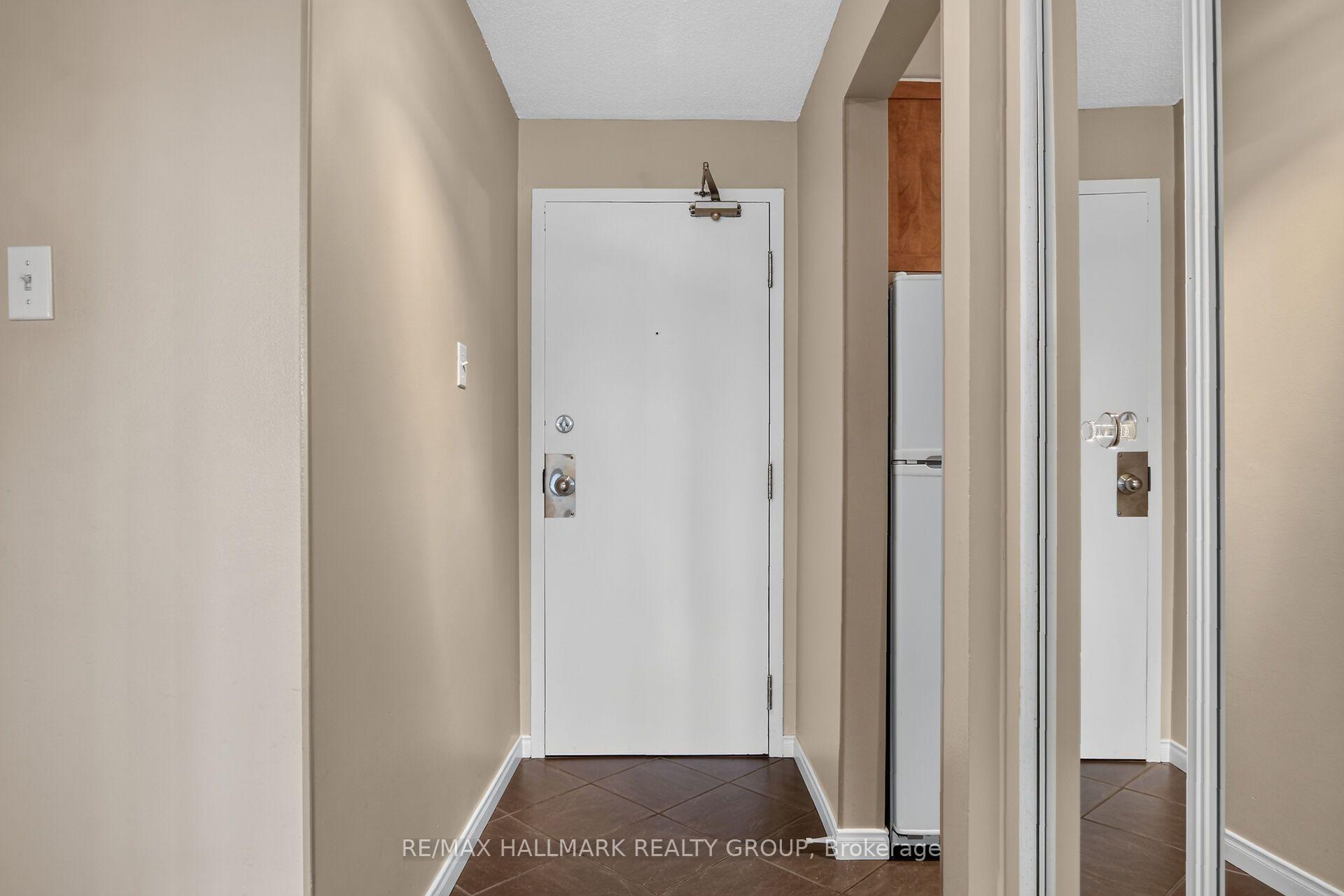 Photo 5 of Unit 306, 6470 Bilberry Drive, Ottawa, Orleans Wood — HOMEH