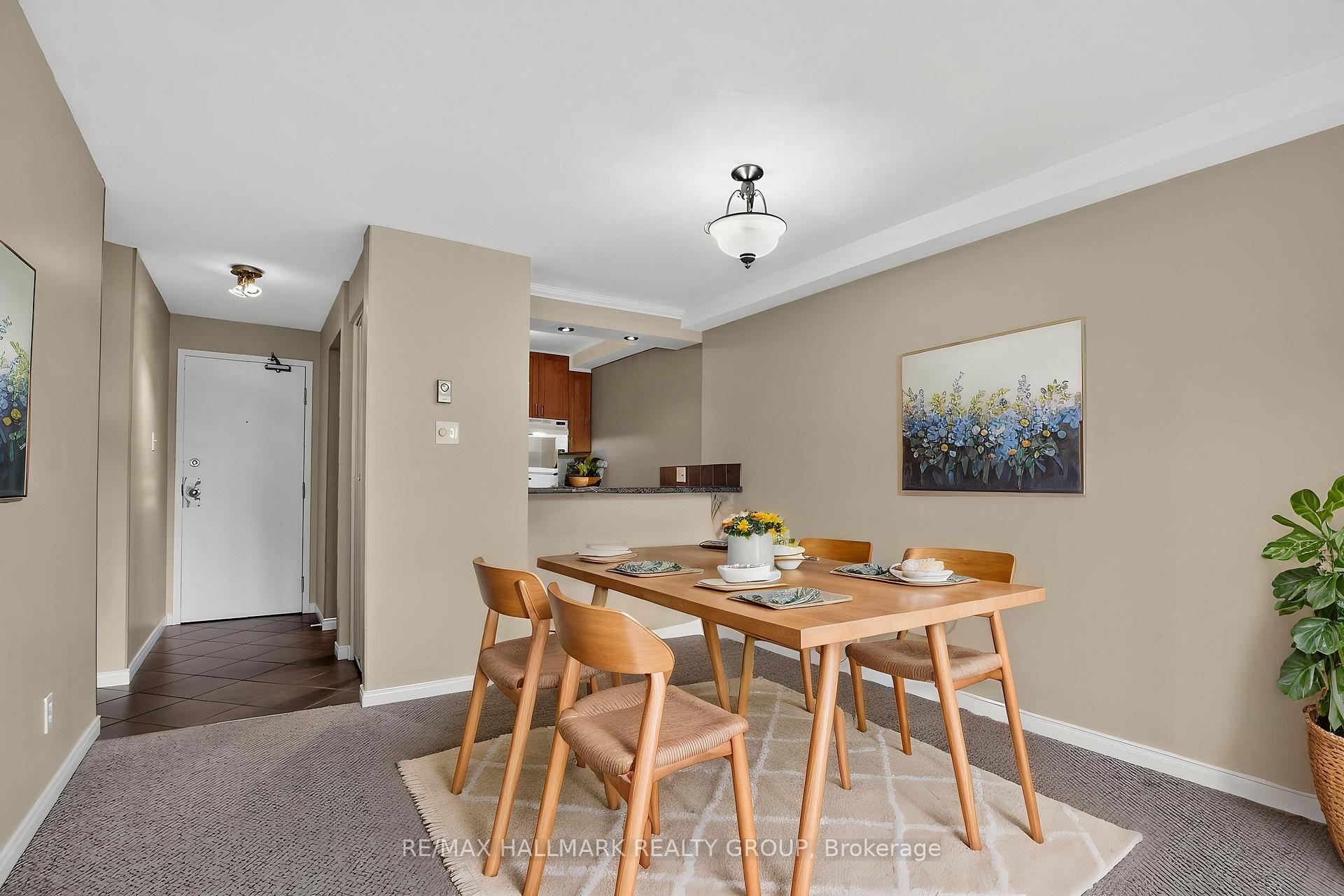 Photo 7 of Unit 306, 6470 Bilberry Drive, Ottawa, Orleans Wood — HOMEH