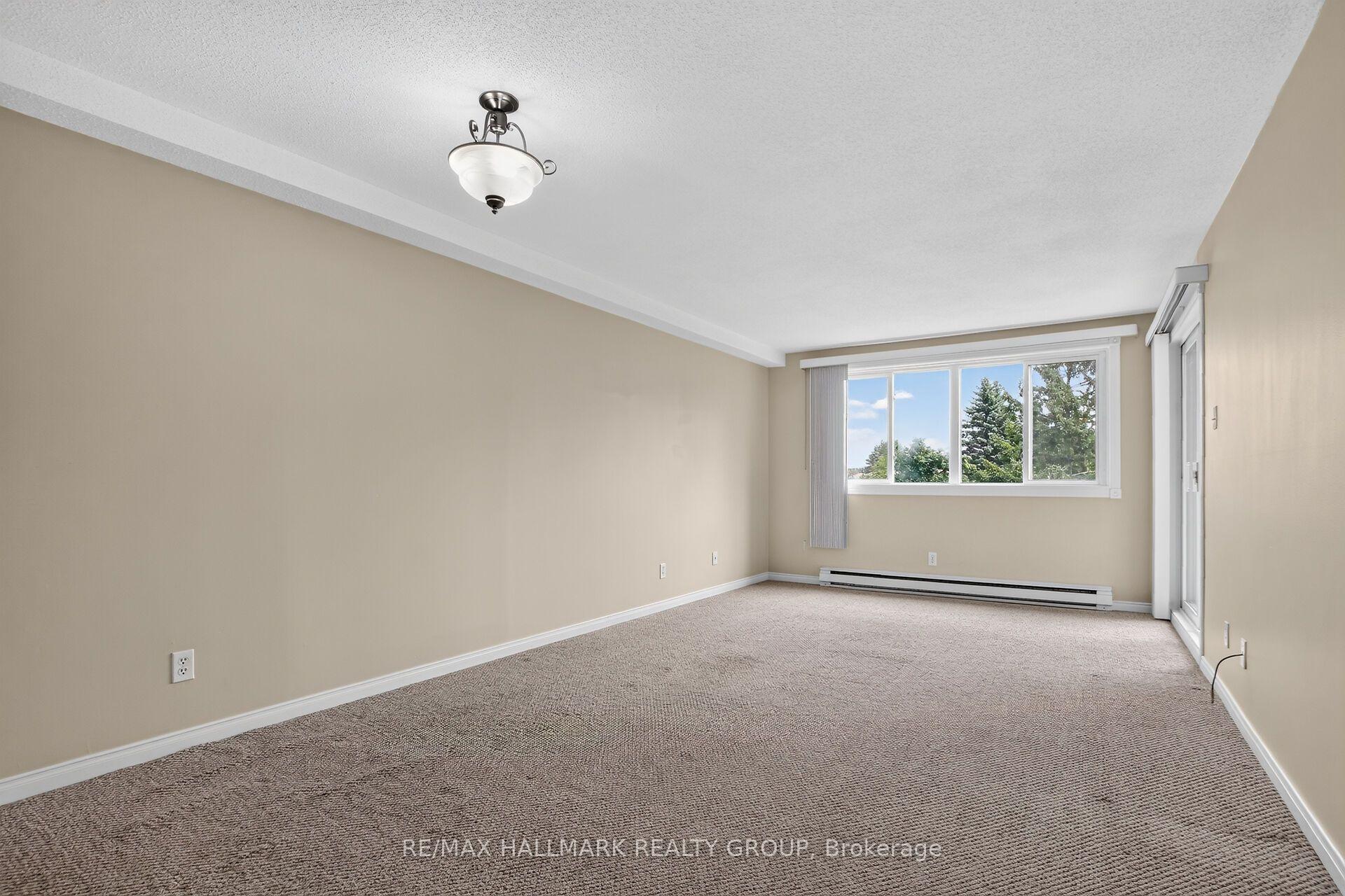 Photo 8 of Unit 306, 6470 Bilberry Drive, Ottawa, Orleans Wood — HOMEH