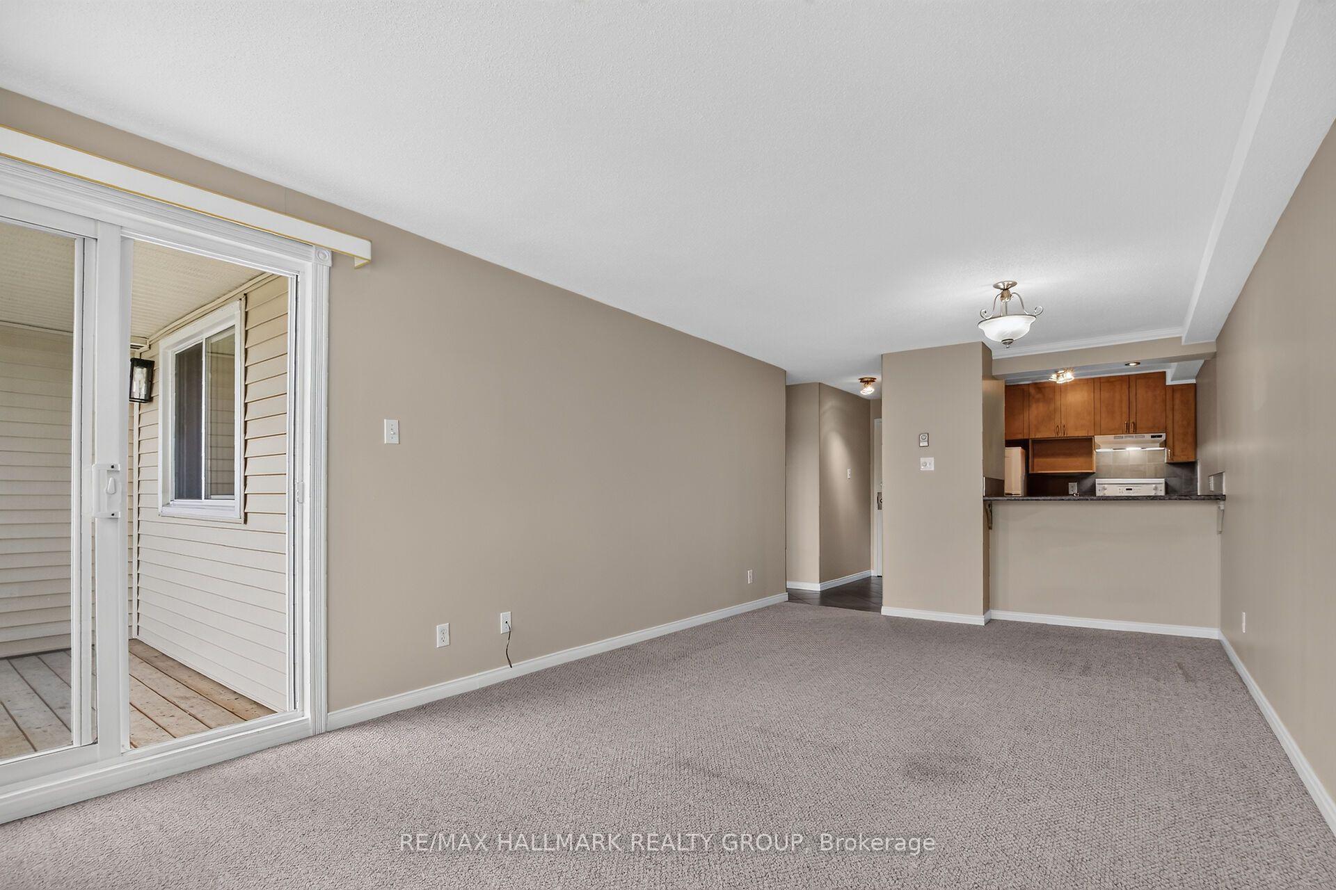 Photo 11 of Unit 306, 6470 Bilberry Drive, Ottawa, Orleans Wood — HOMEH