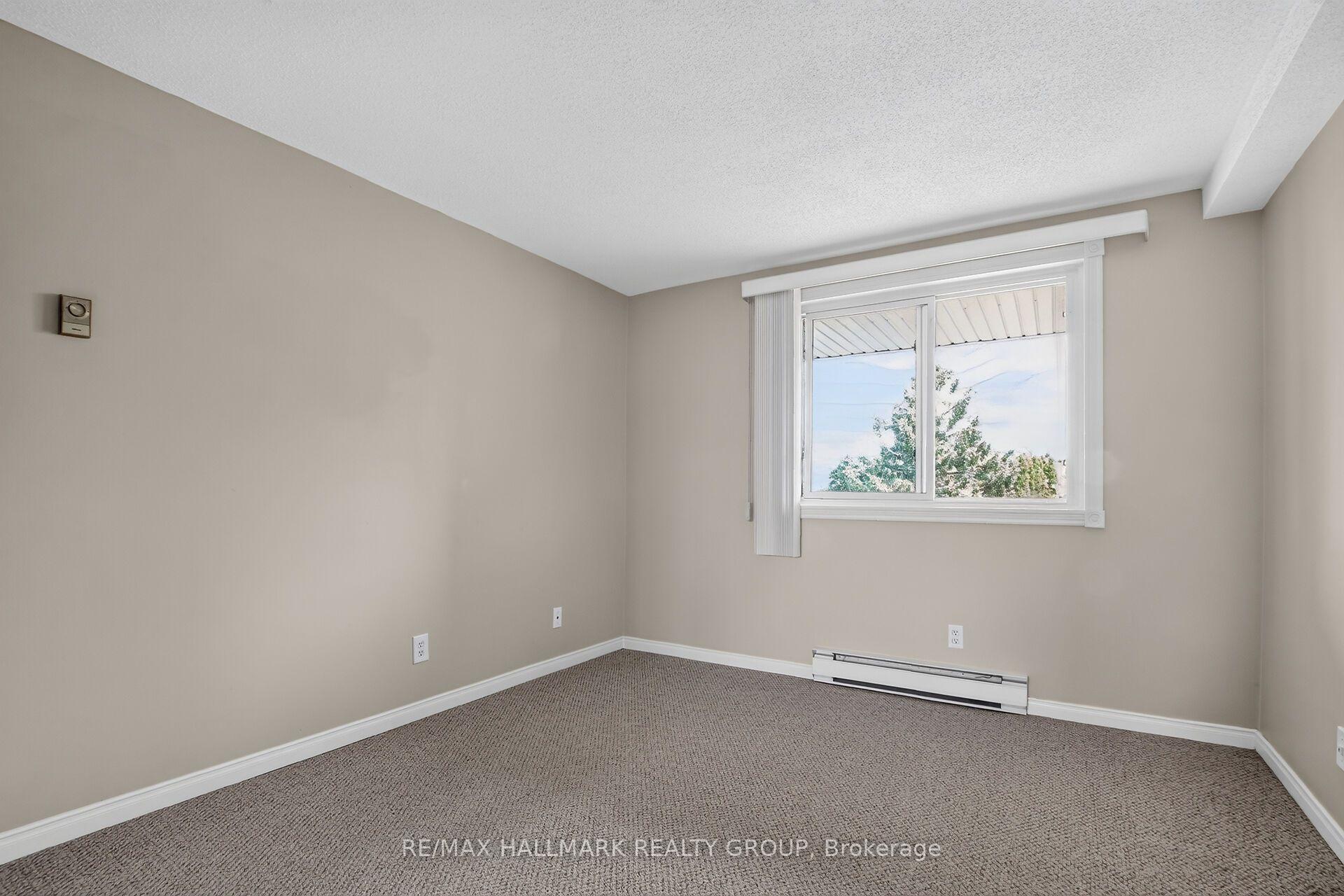 Photo 22 of Unit 306, 6470 Bilberry Drive, Ottawa, Orleans Wood — HOMEH