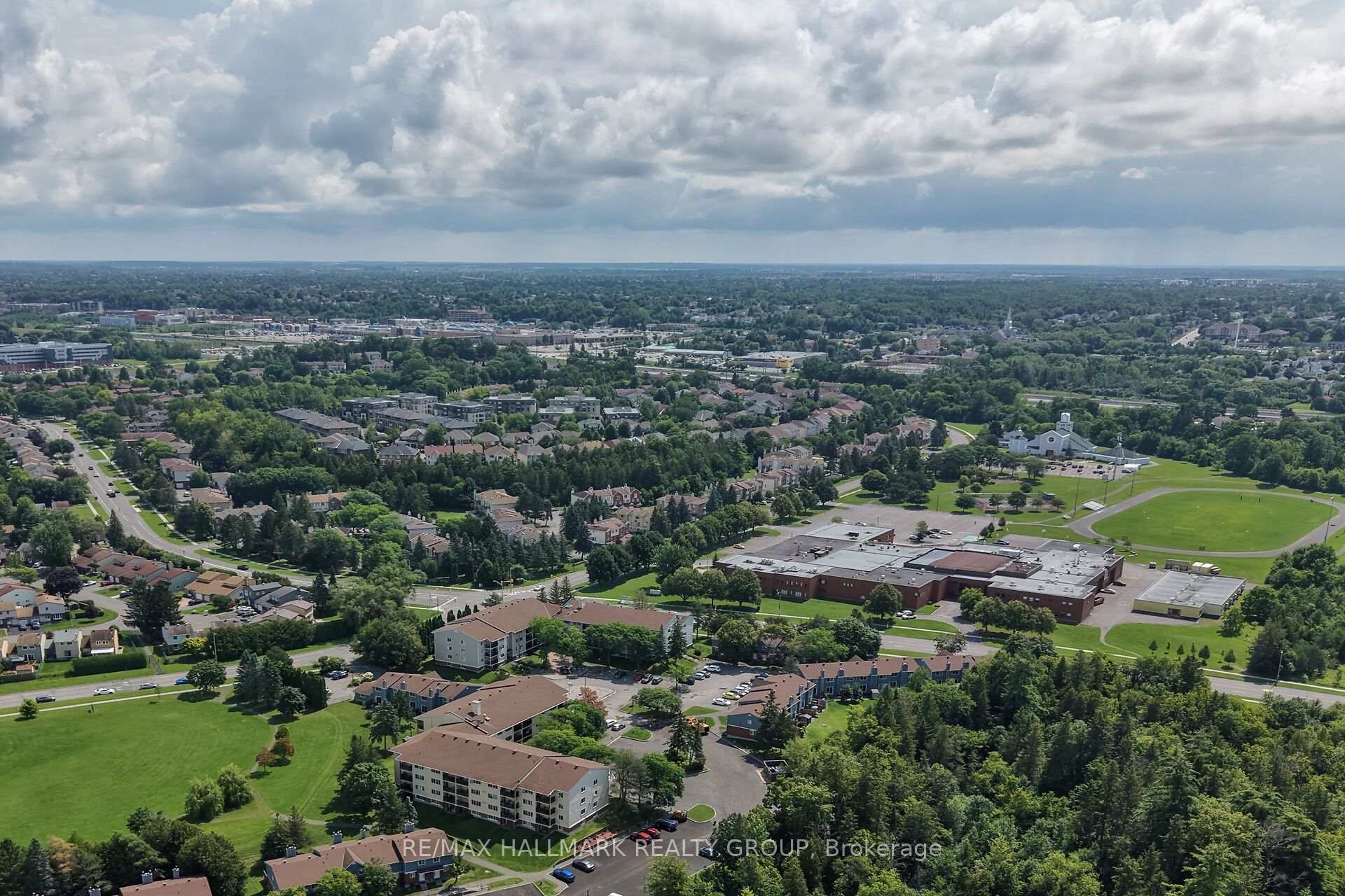 Photo 38 of Unit 306, 6470 Bilberry Drive, Ottawa, Orleans Wood — HOMEH