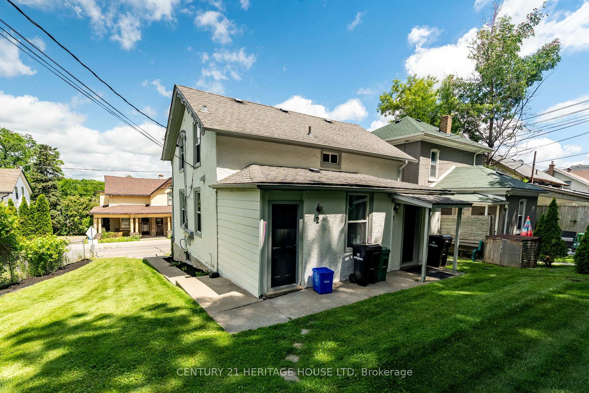 Photo 3 of 66 Queen Street W, Cambridge, Centennial — HOMEH