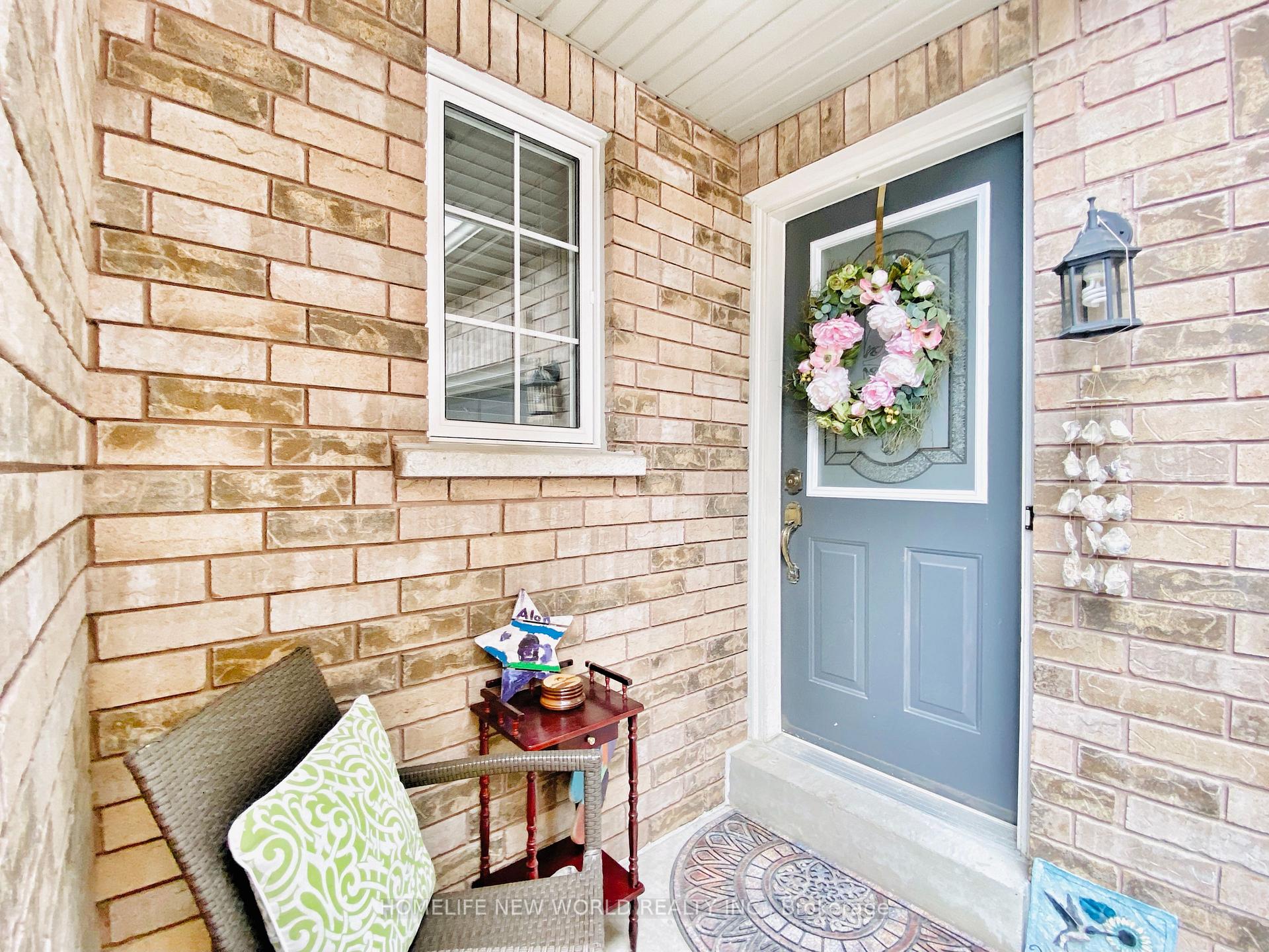 Photo 7 of 89 Warren Bradley Street, Markham, Berczy — HOMEH