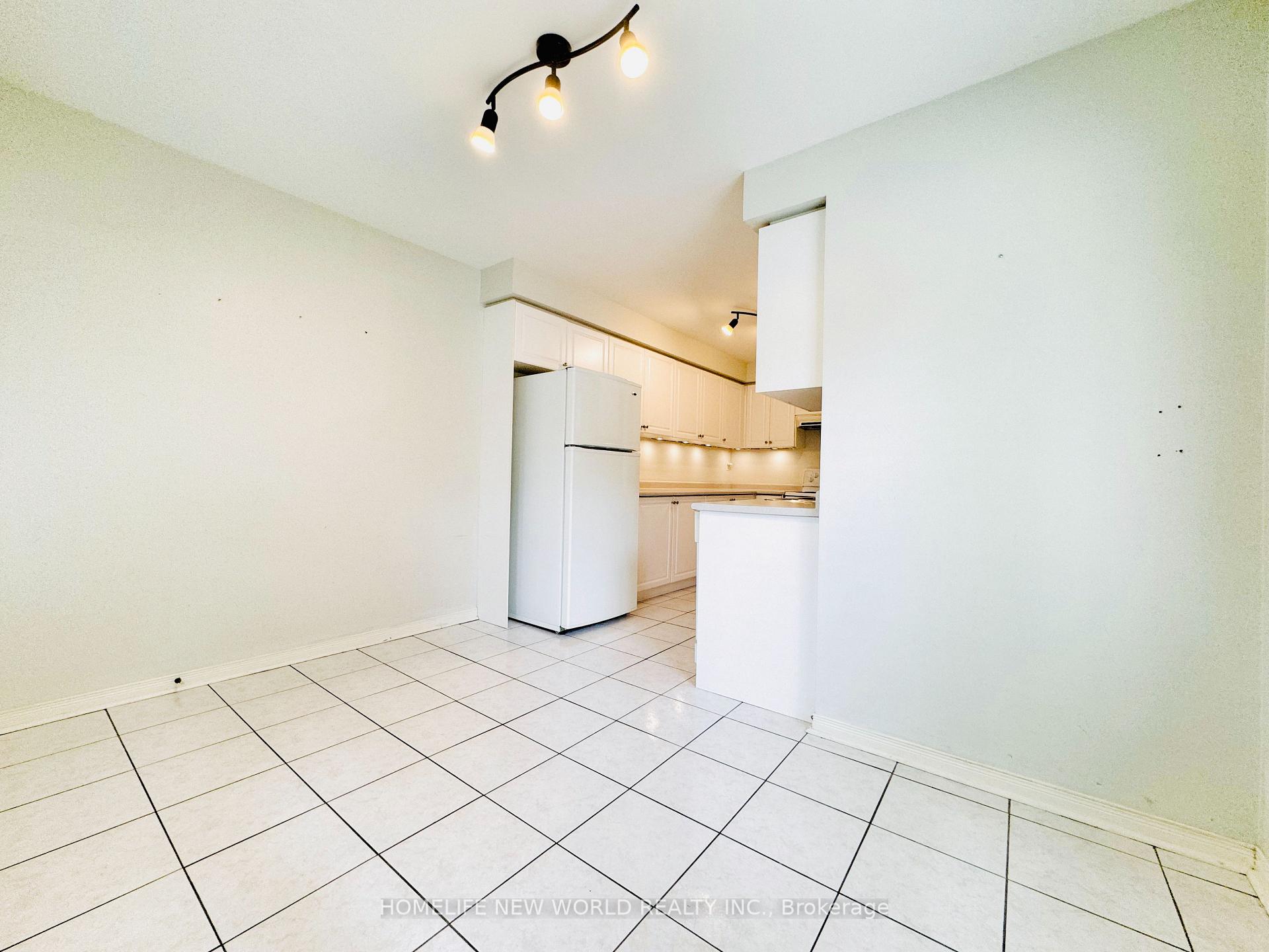 Photo 14 of 89 Warren Bradley Street, Markham, Berczy — HOMEH