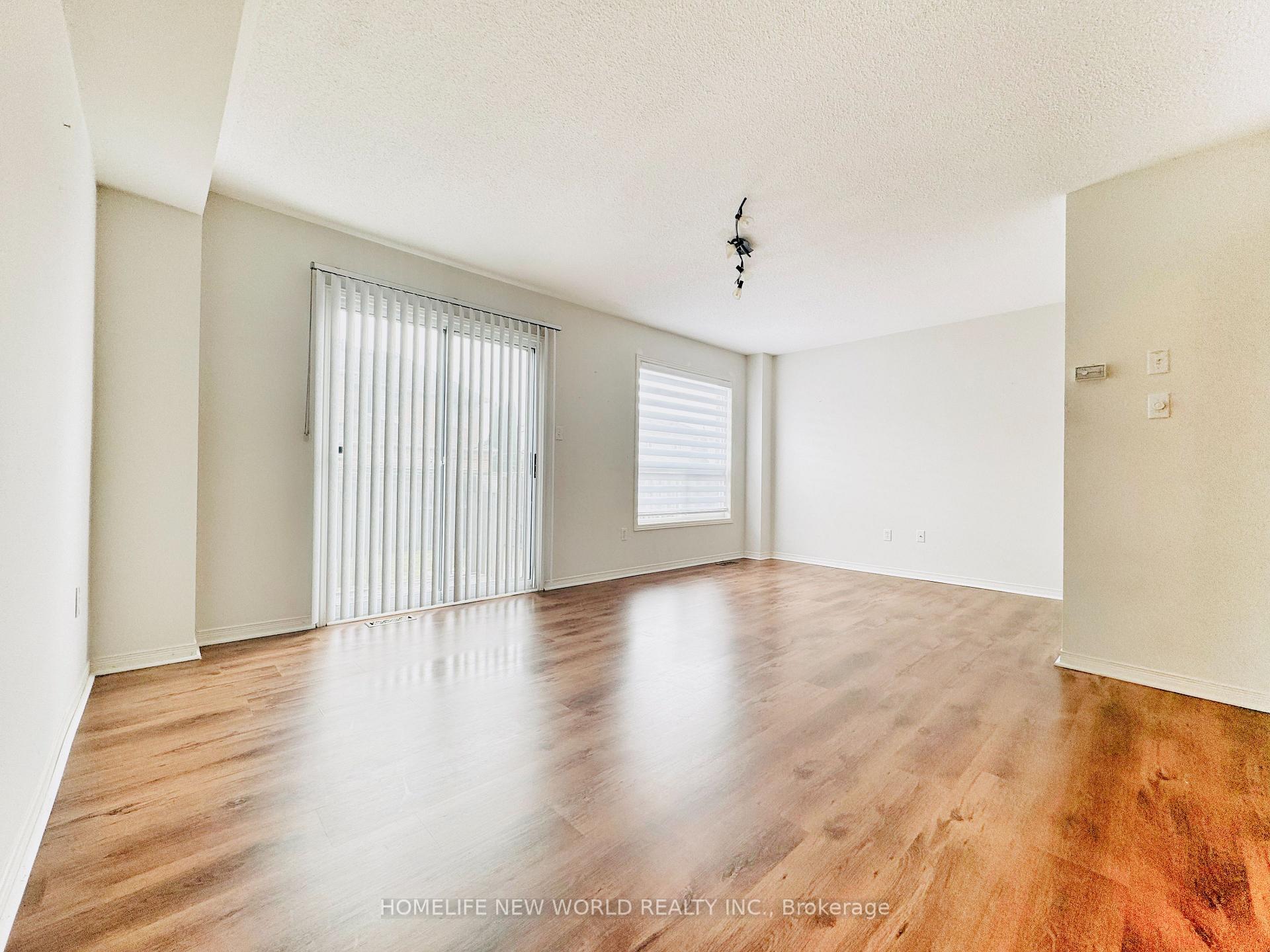Photo 18 of 89 Warren Bradley Street, Markham, Berczy — HOMEH