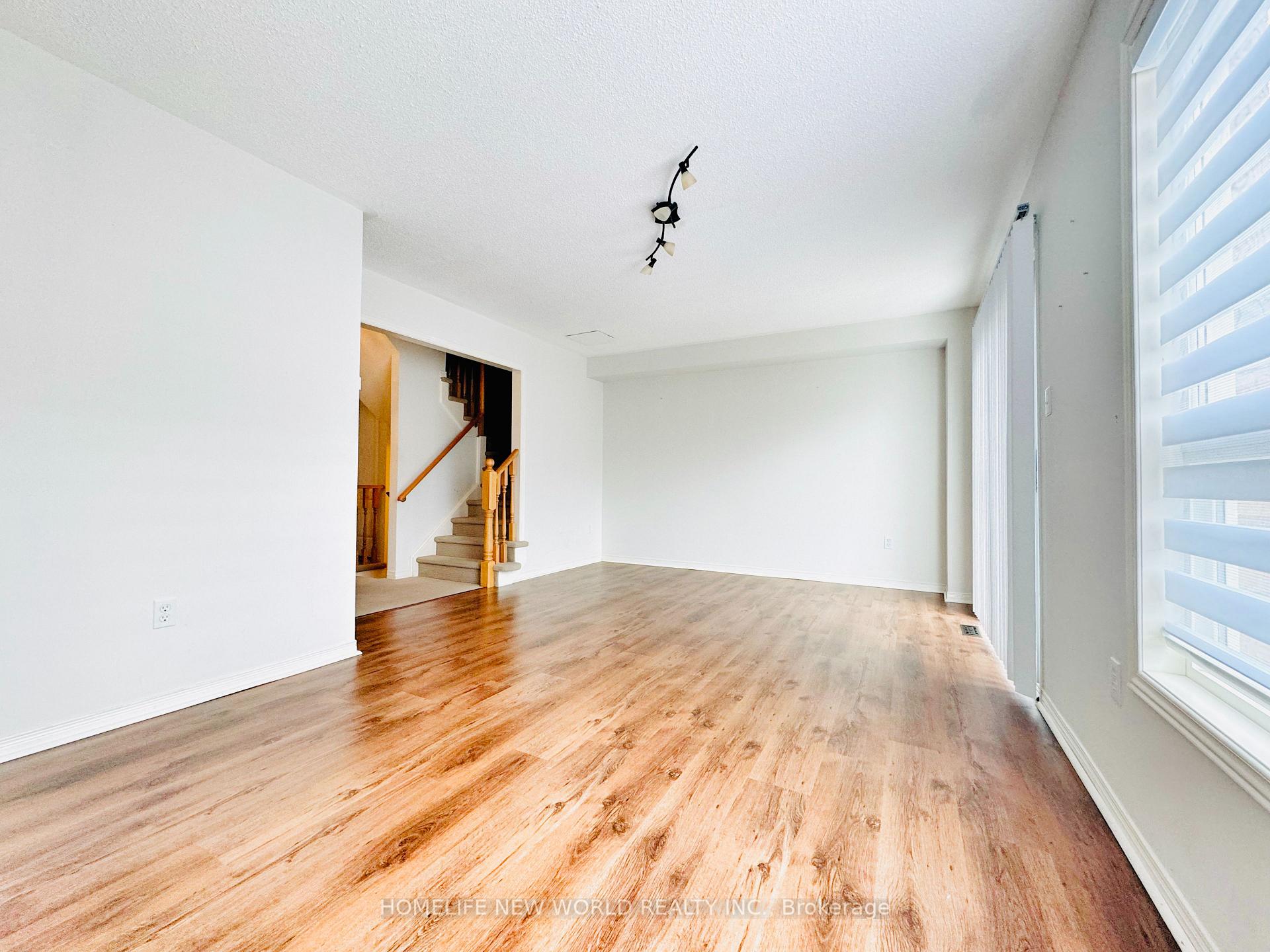 Photo 19 of 89 Warren Bradley Street, Markham, Berczy — HOMEH