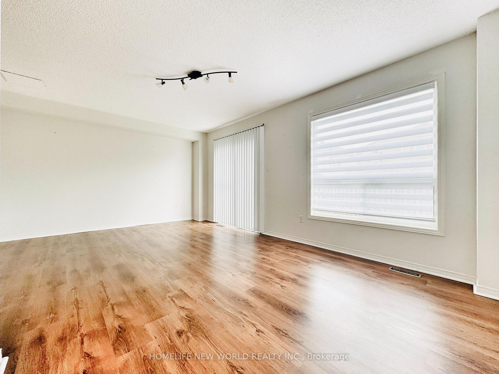 Photo 20 of 89 Warren Bradley Street, Markham, Berczy — HOMEH