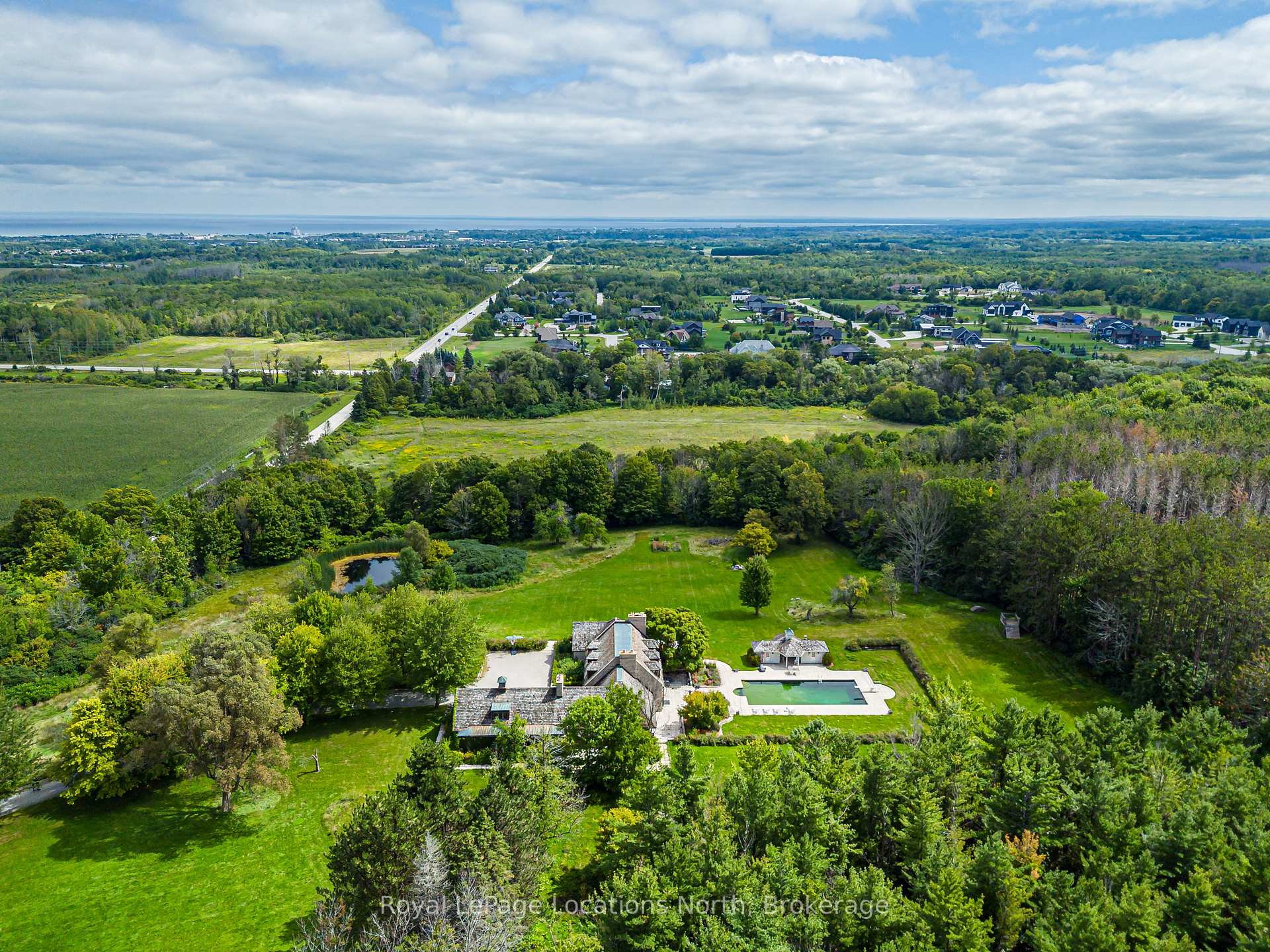 Photo 1 of 609830 12th Side Road, Blue Mountains — HOMEH
