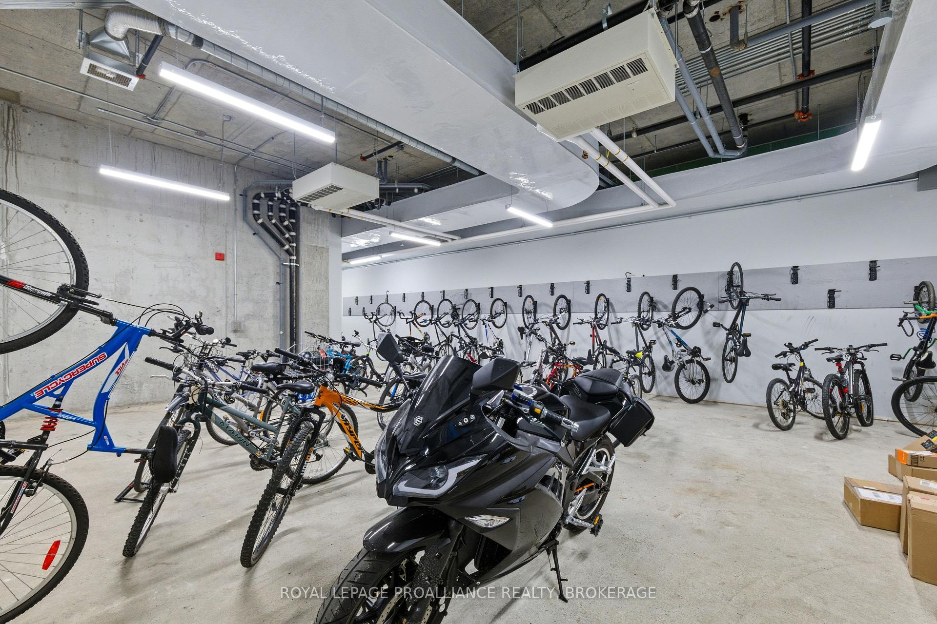 Photo 31 of Unit 425, 652 Princess Street, Kingston, Central City East — HOMEH